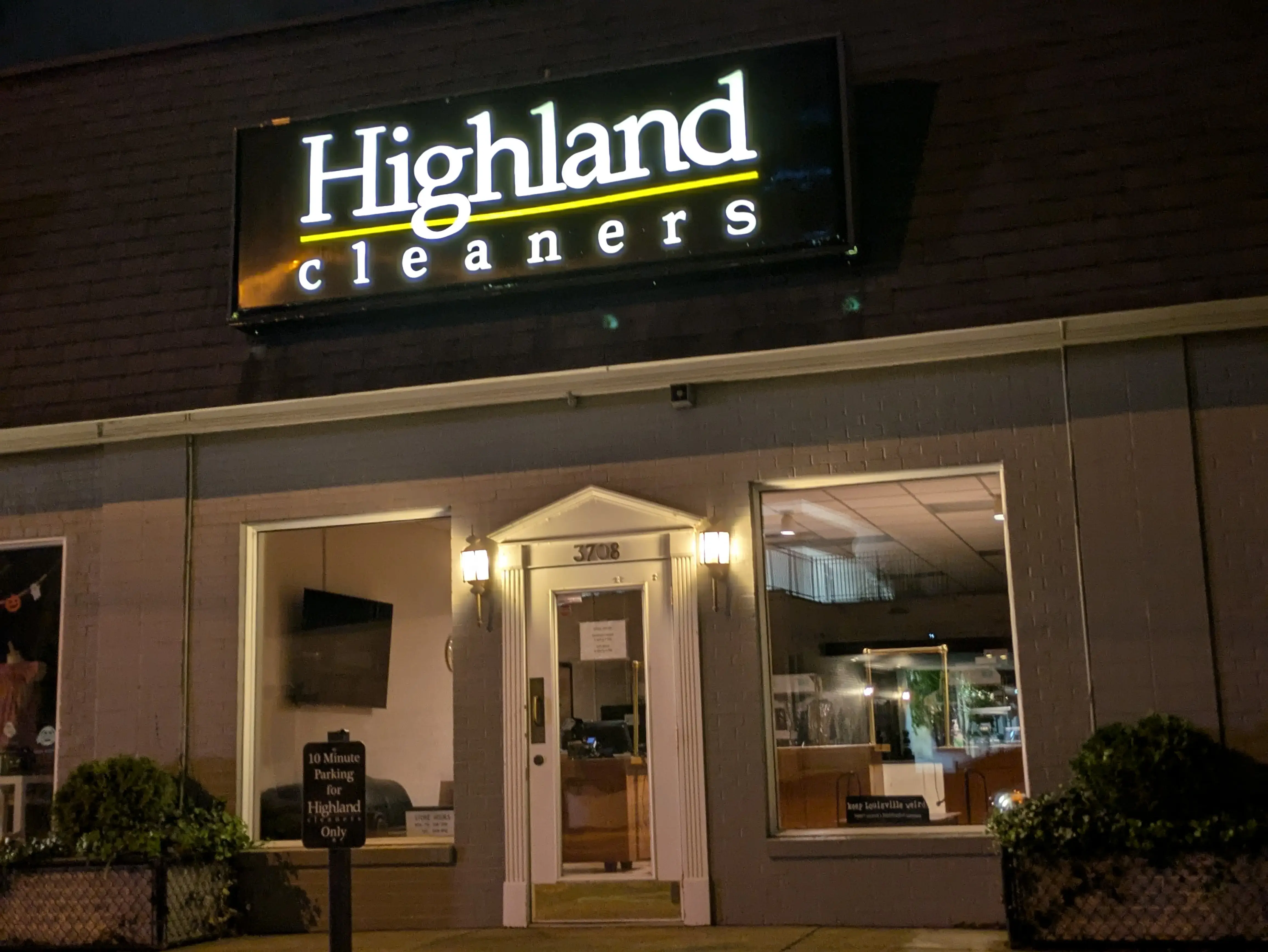 Highland Cleaners location