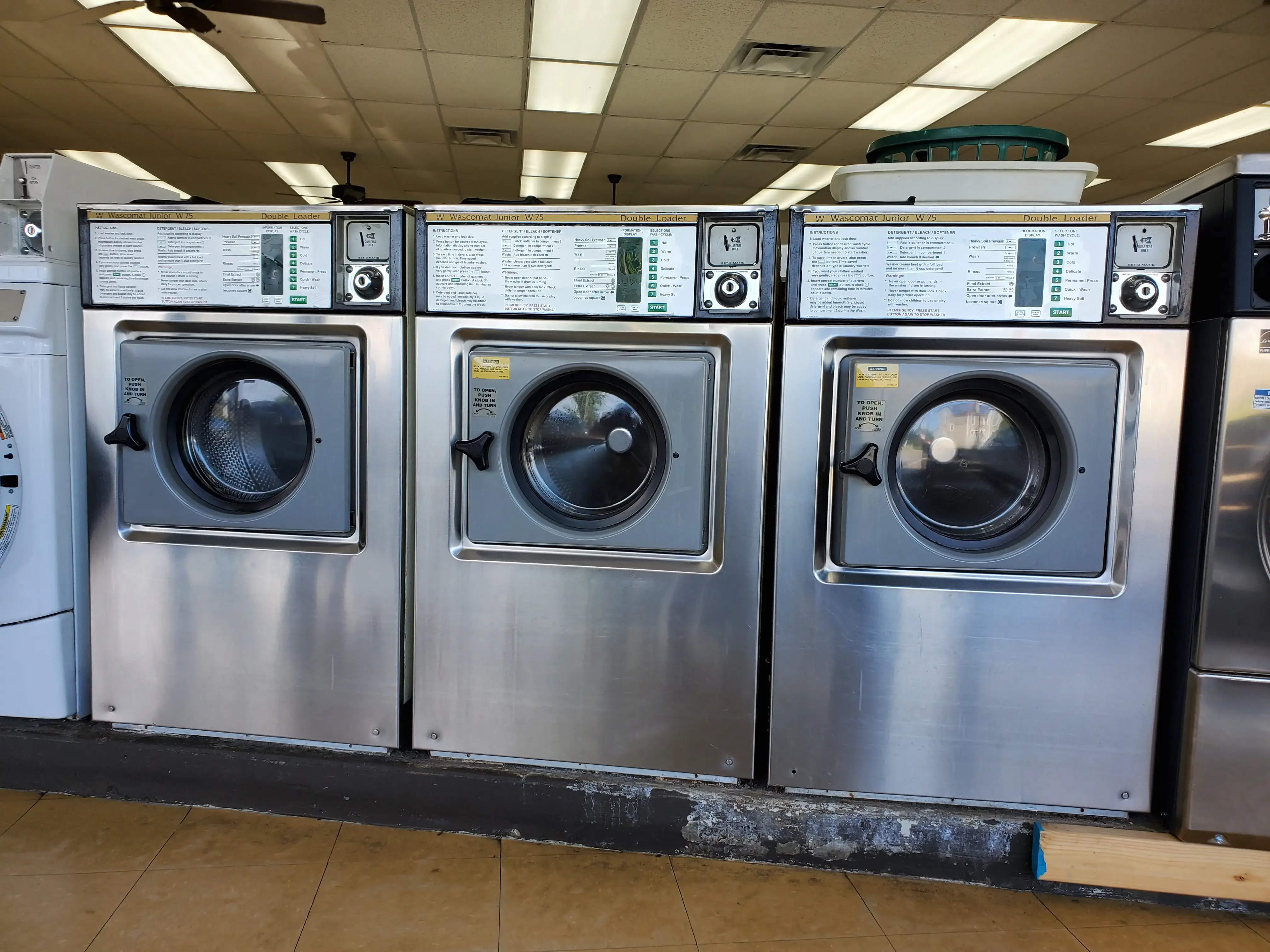 Highlander Laundromat thumbnail 19