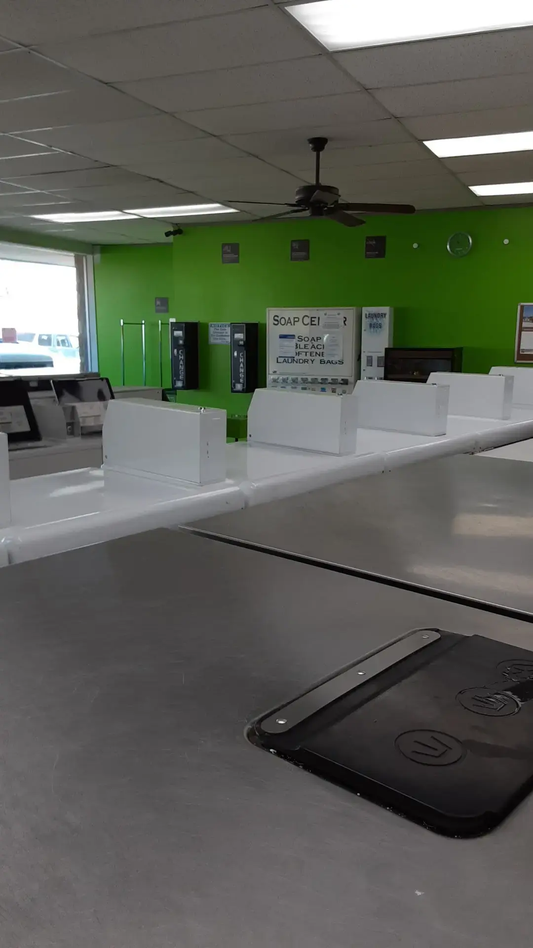 Highlander Laundromat - Image 6