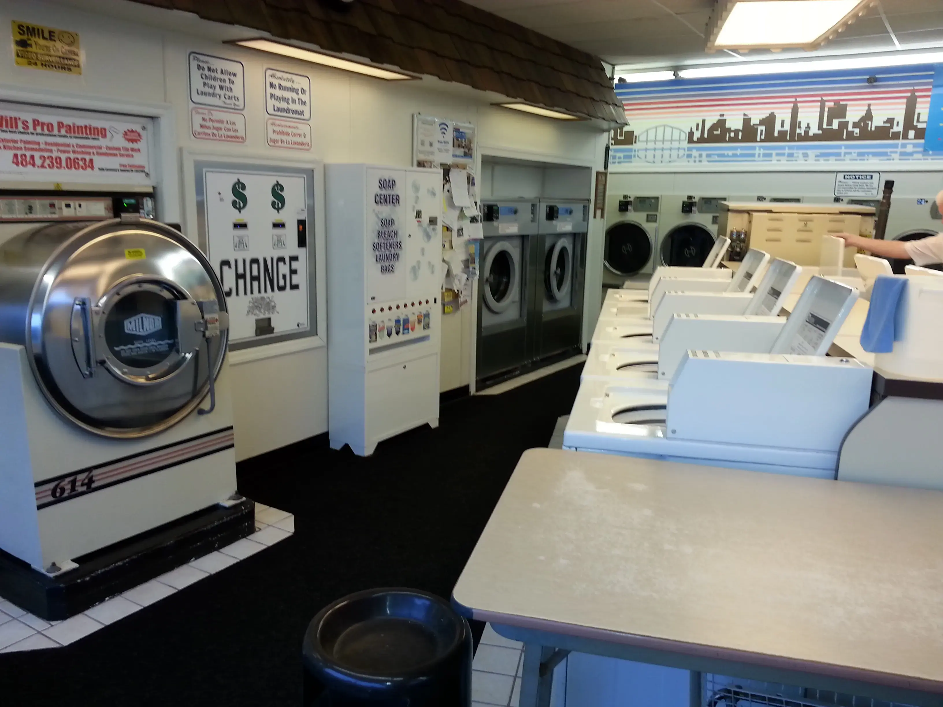 Highlander Laundromat - Image 18