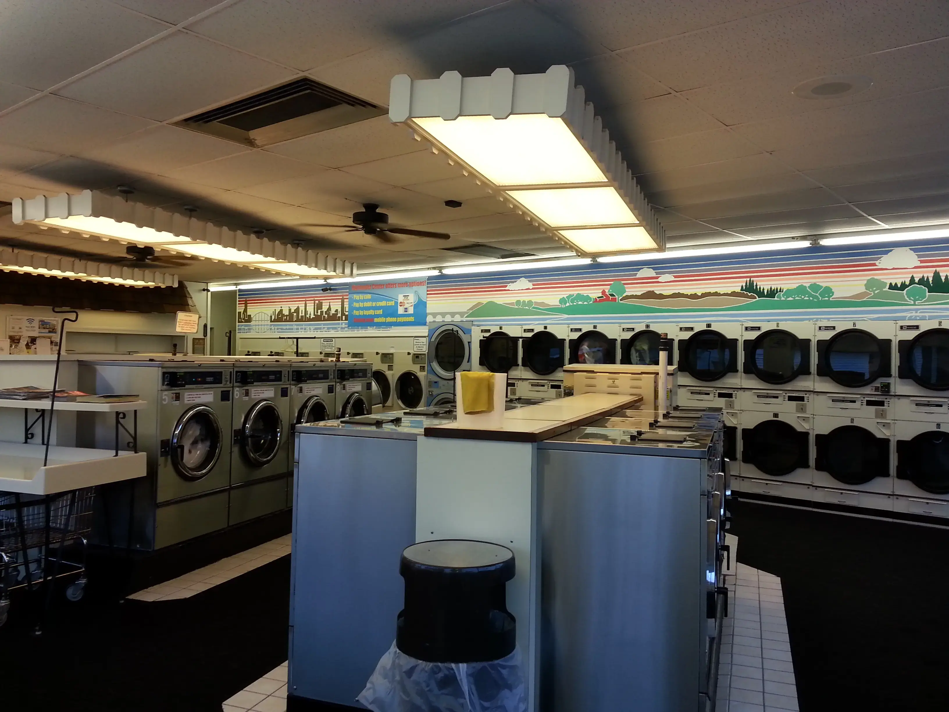 Highlander Laundromat thumbnail 1
