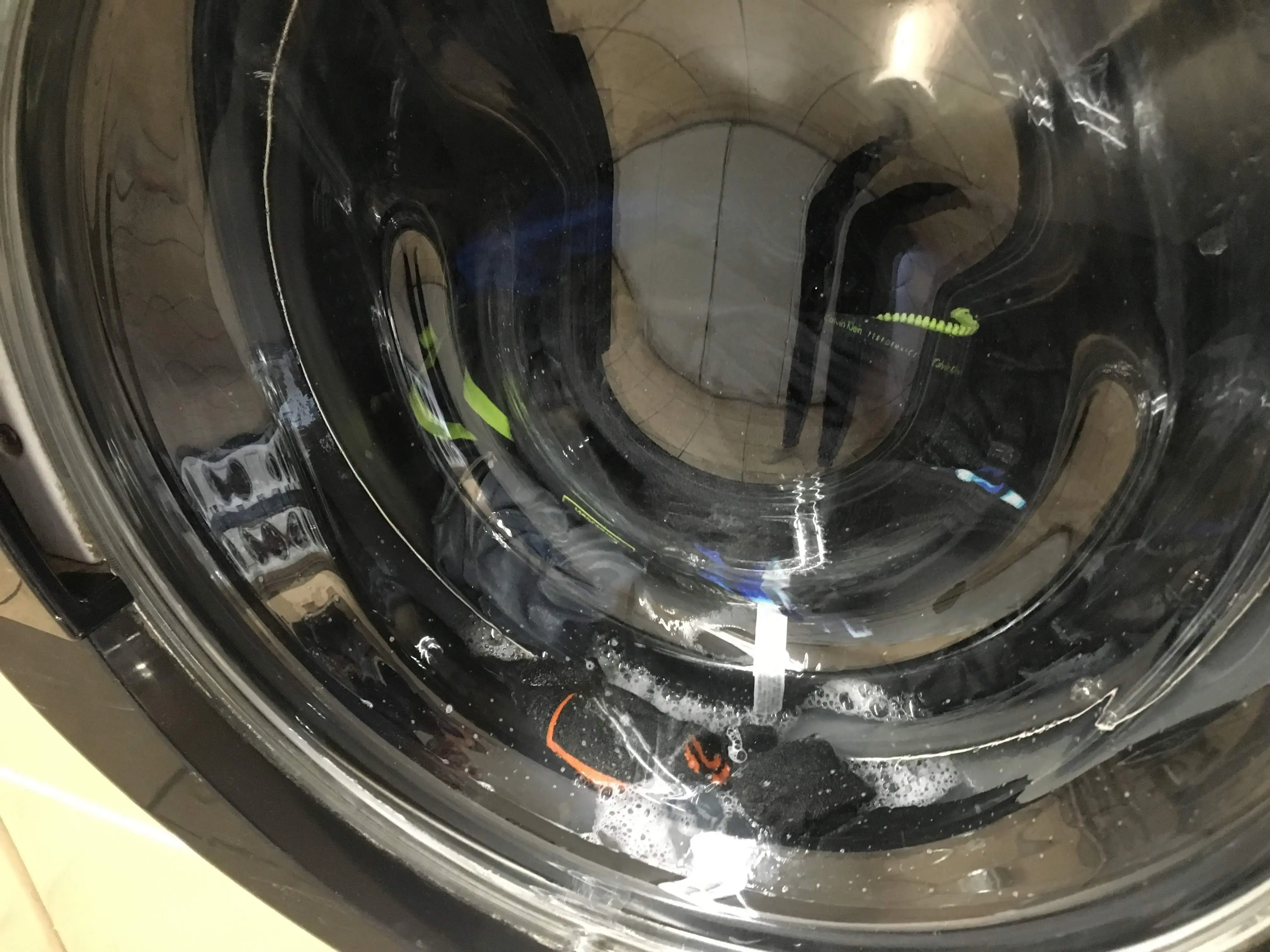 Highlander Laundromat (Lavanderia) thumbnail 15