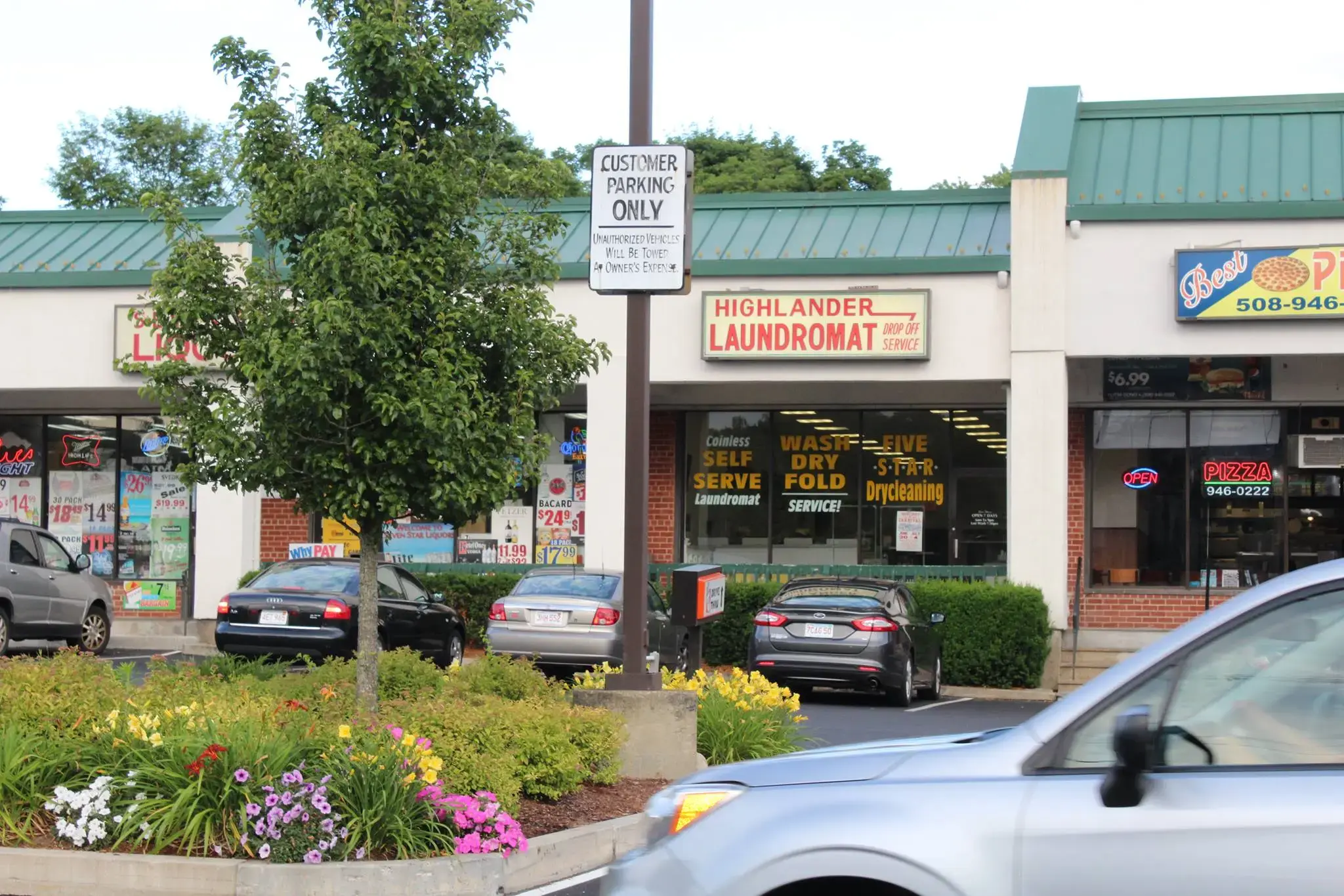 Highlander Laundromat thumbnail 2