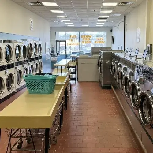 Highlander Laundromat location