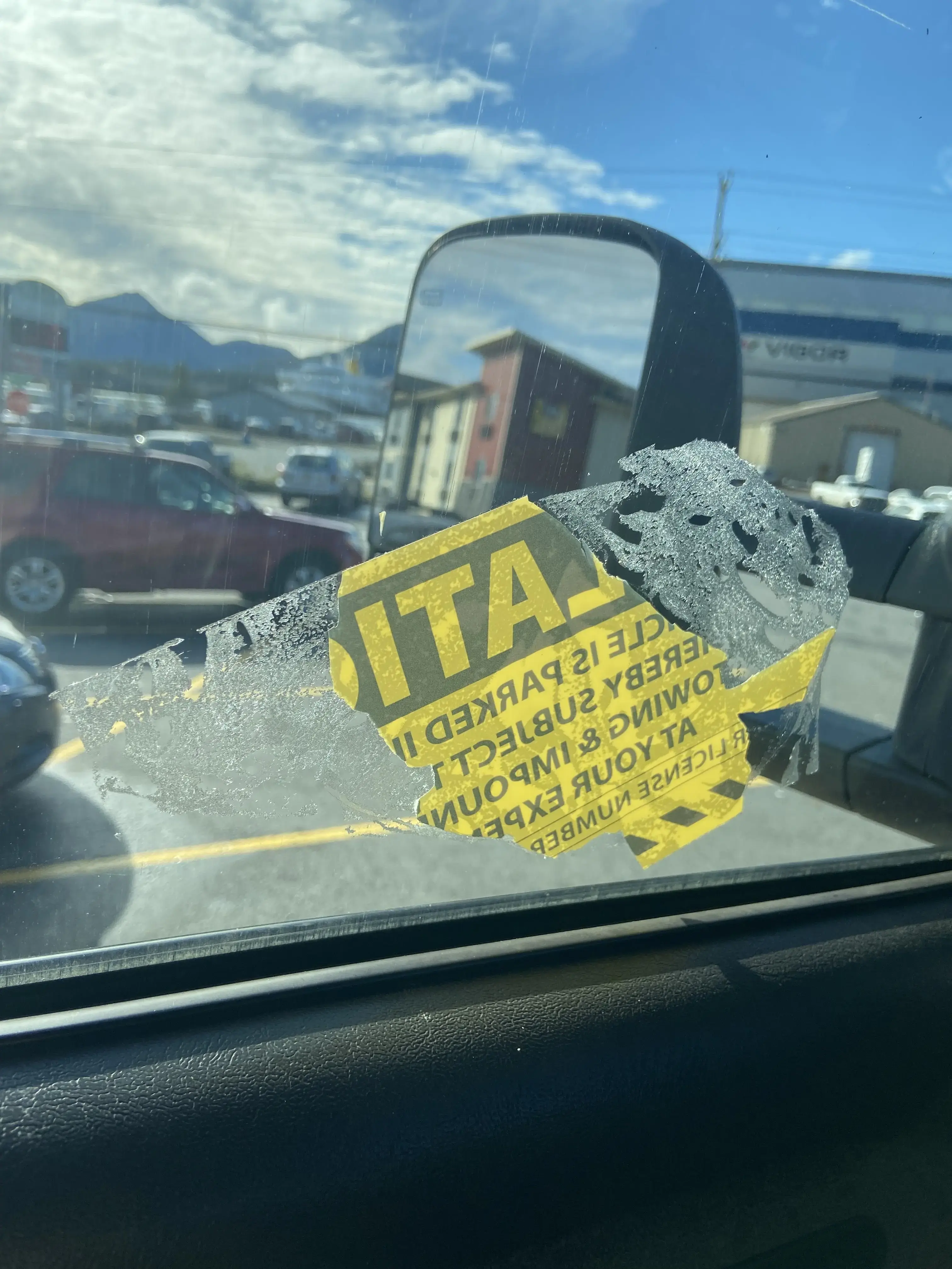 Highliner Laundromat - Image 13