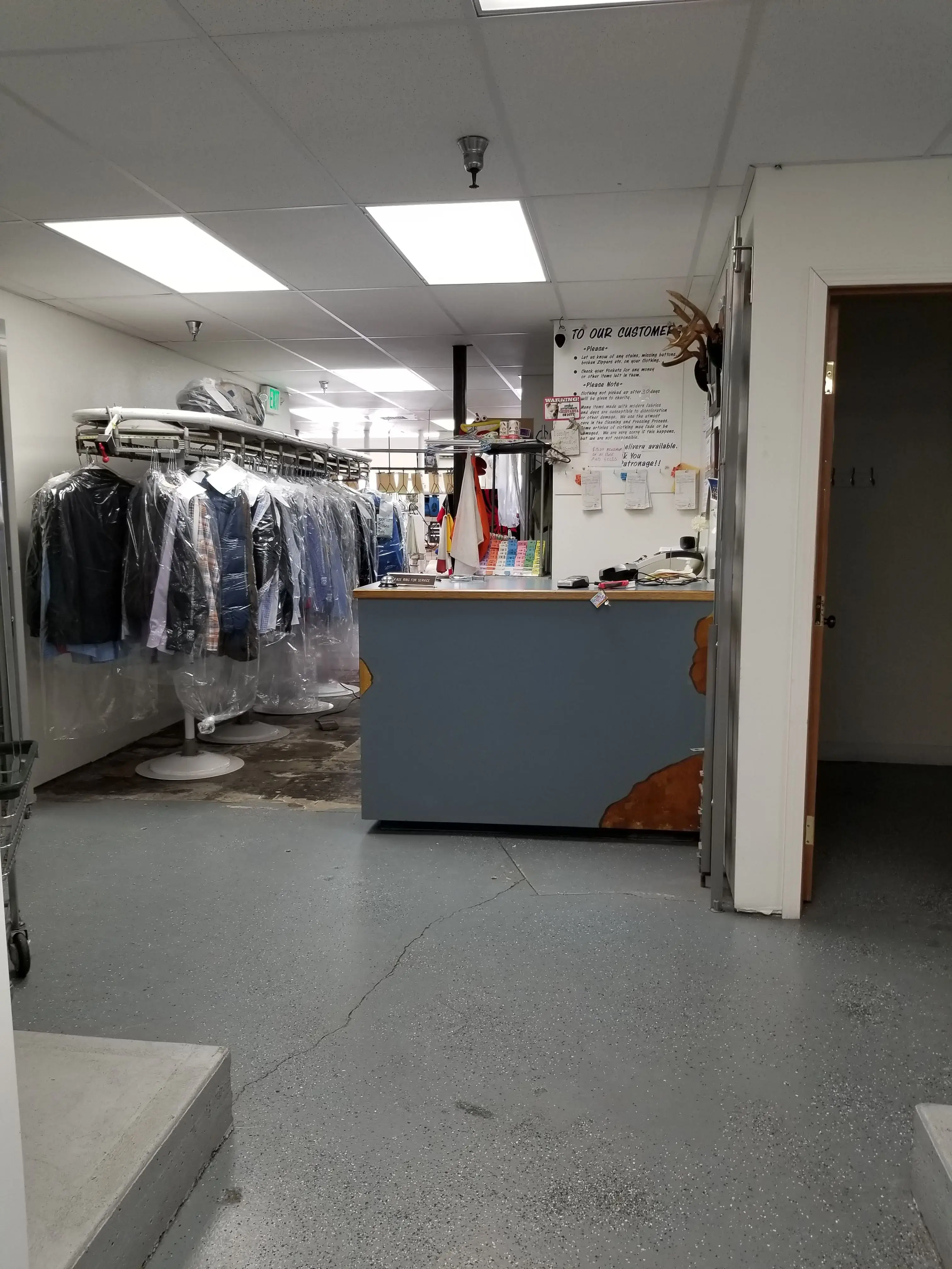 Highliner Laundromat - Image 10