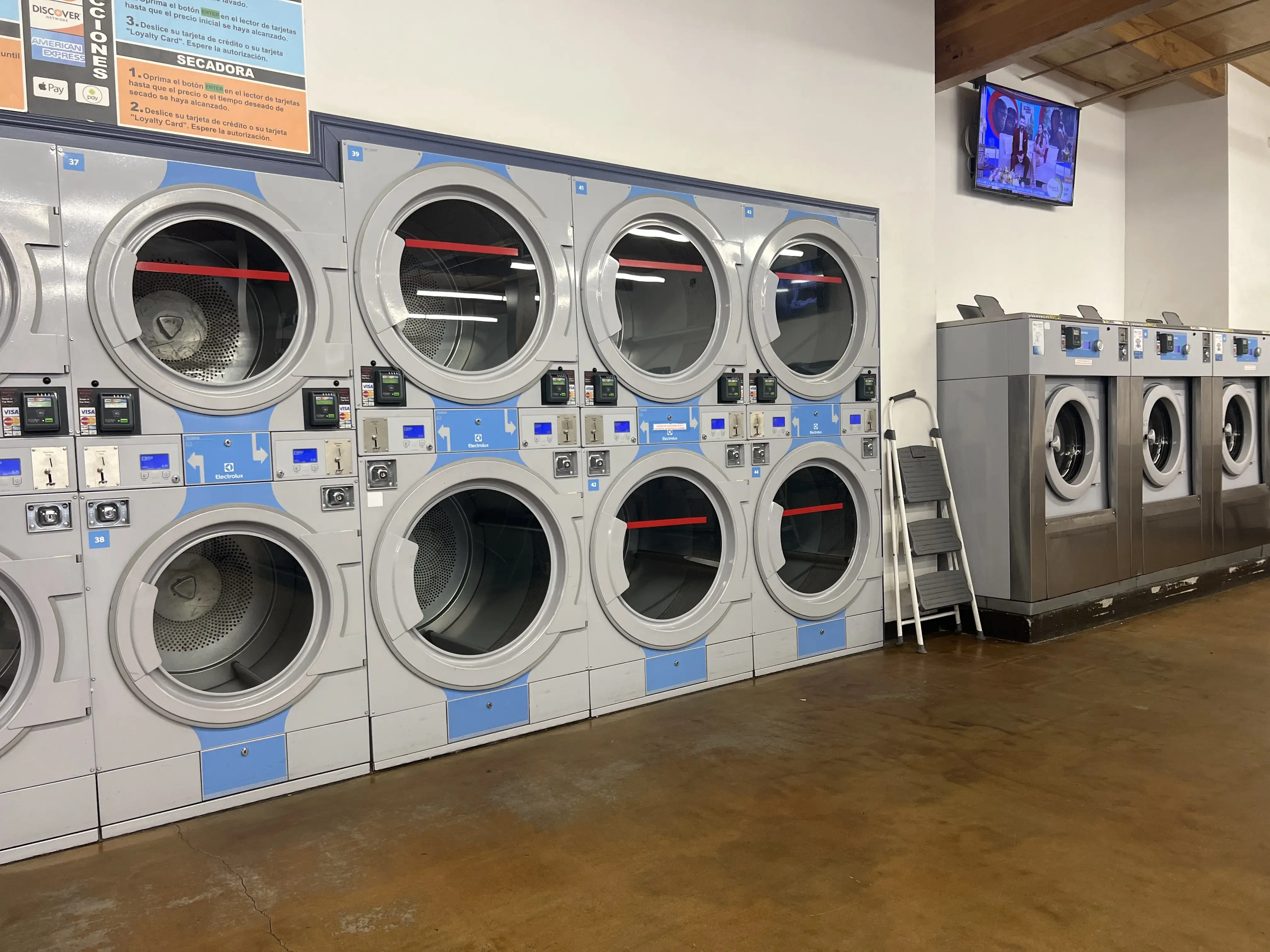 Highway Laundry location