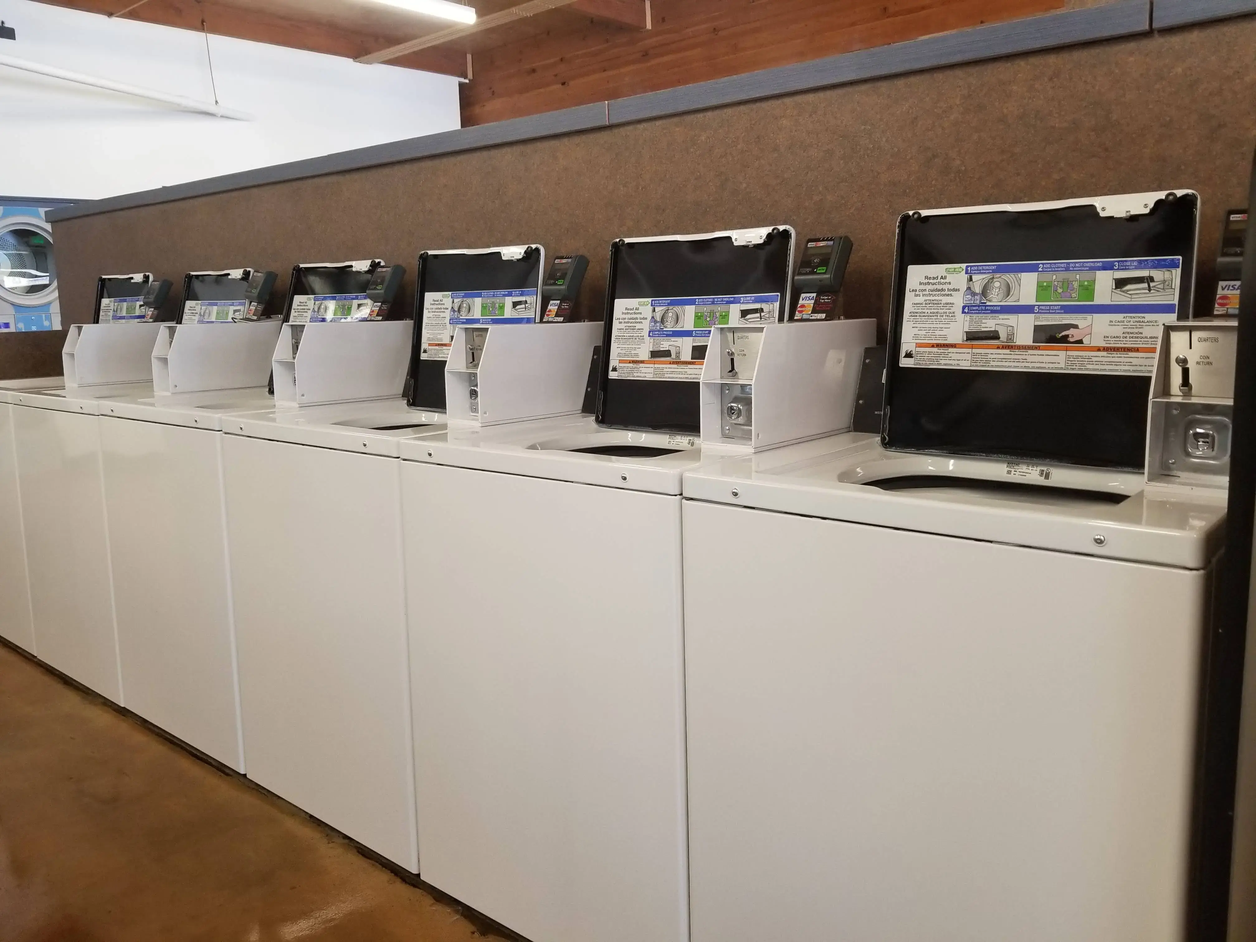 Highway Laundry - Image 14