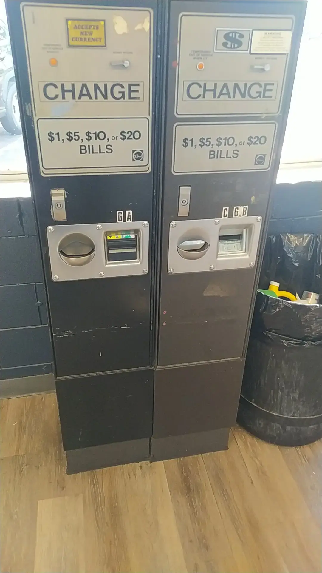 Hilliard Coin Laundry thumbnail 4