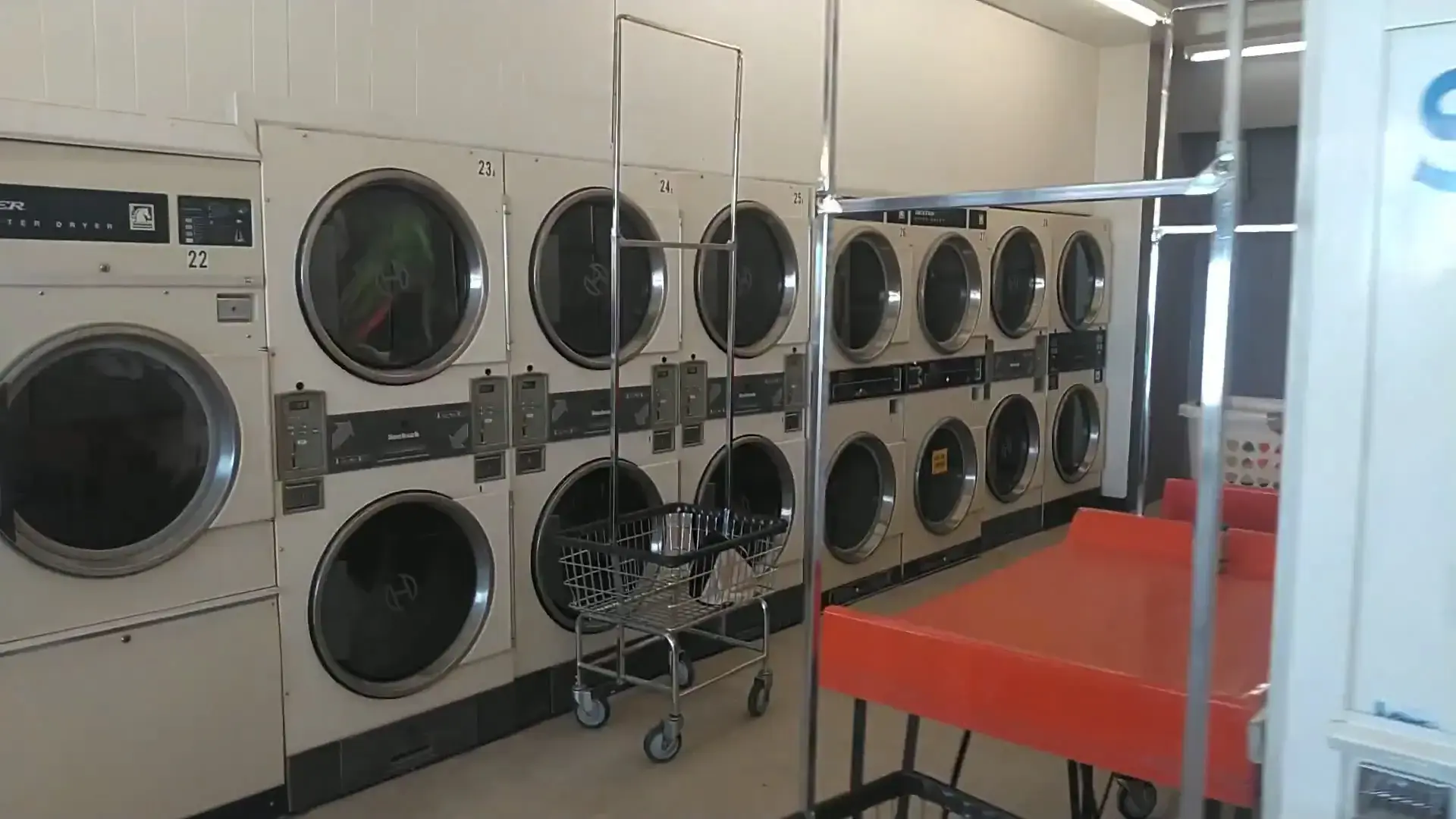 Hilltop Laundromat thumbnail 2