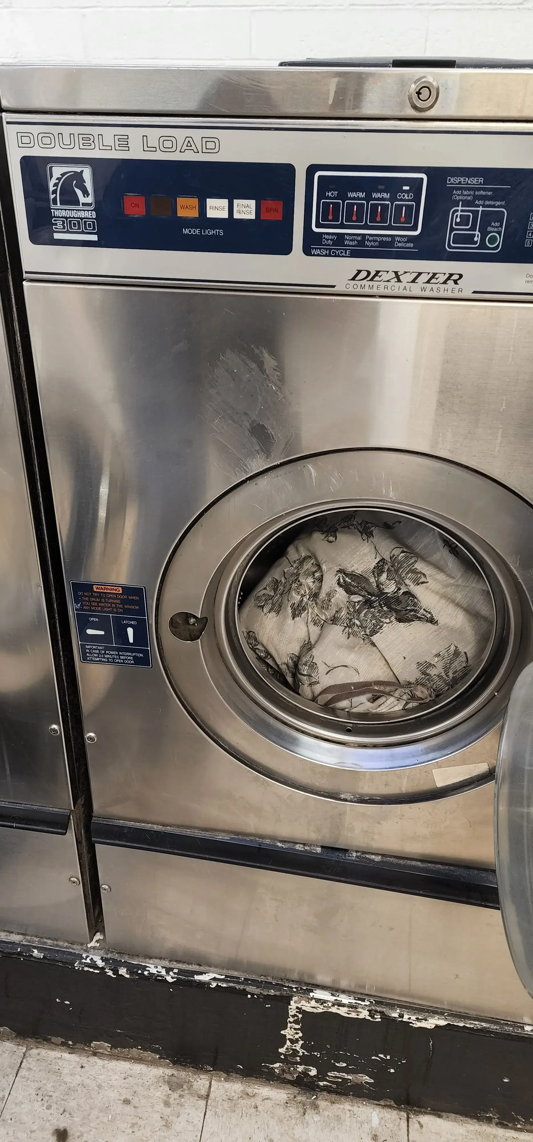 Hilltop Laundromat thumbnail 11
