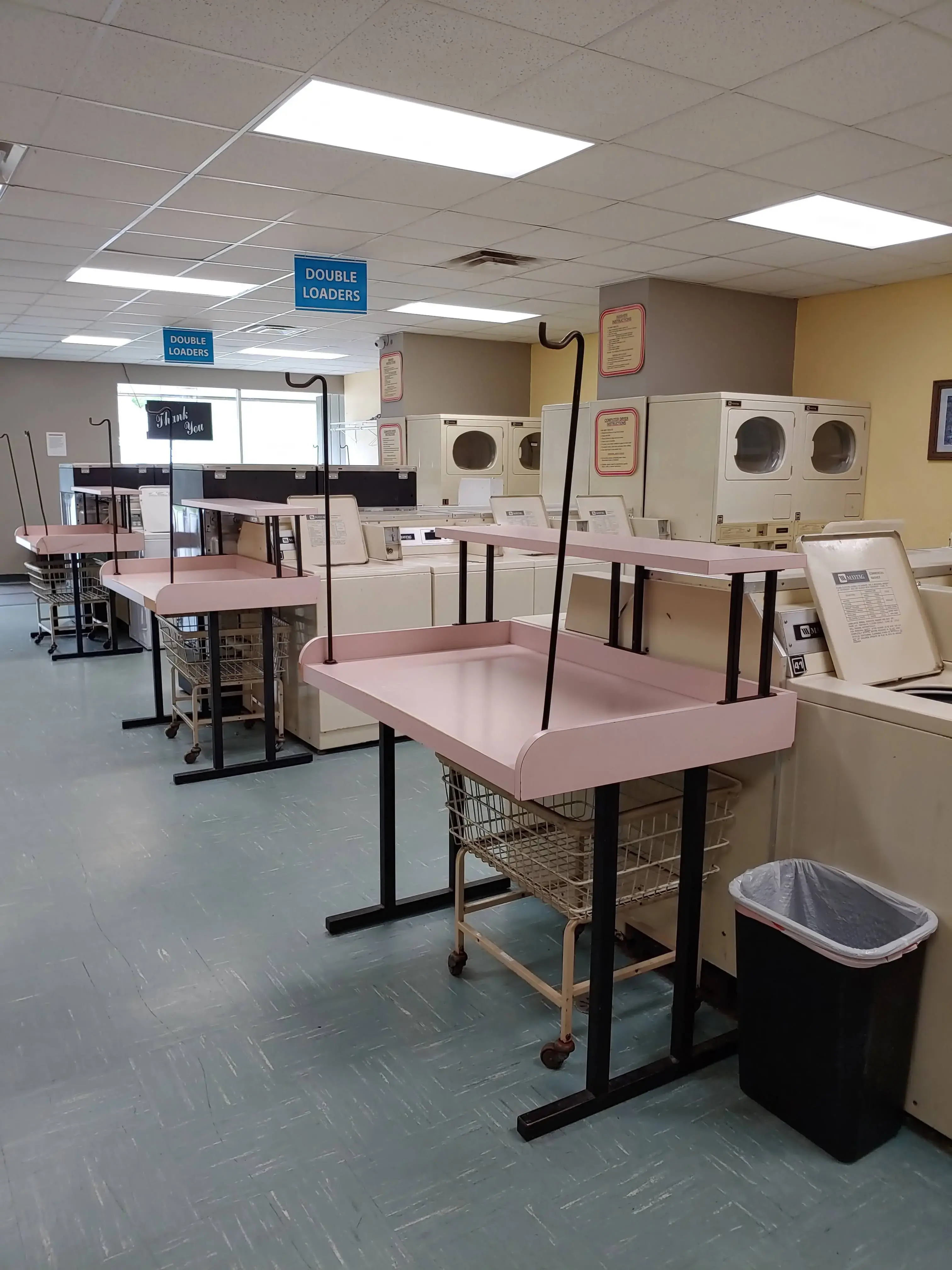 Hilltop Laundromat - Image 4