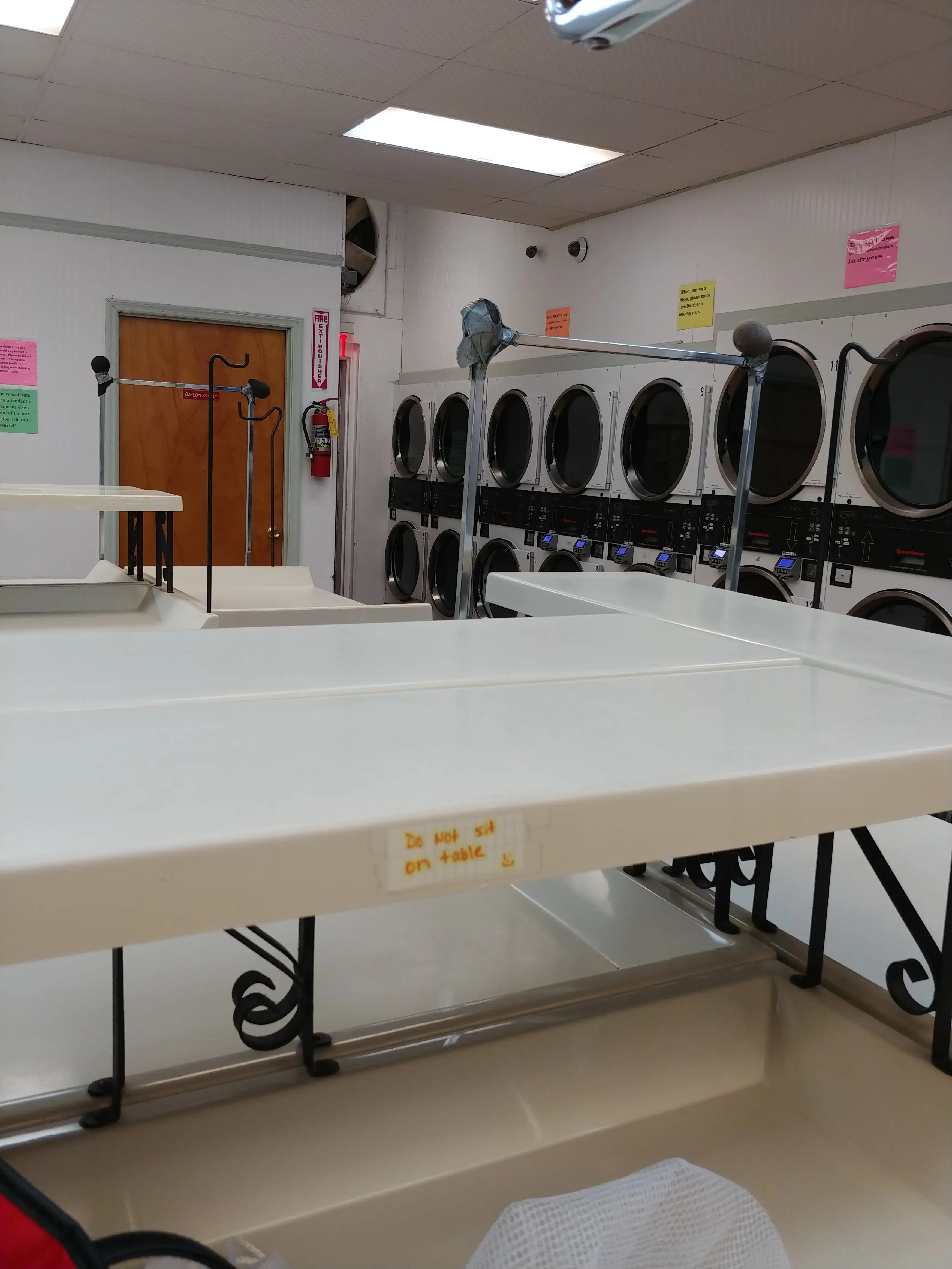 Hixson Coin Laundry - Image 13