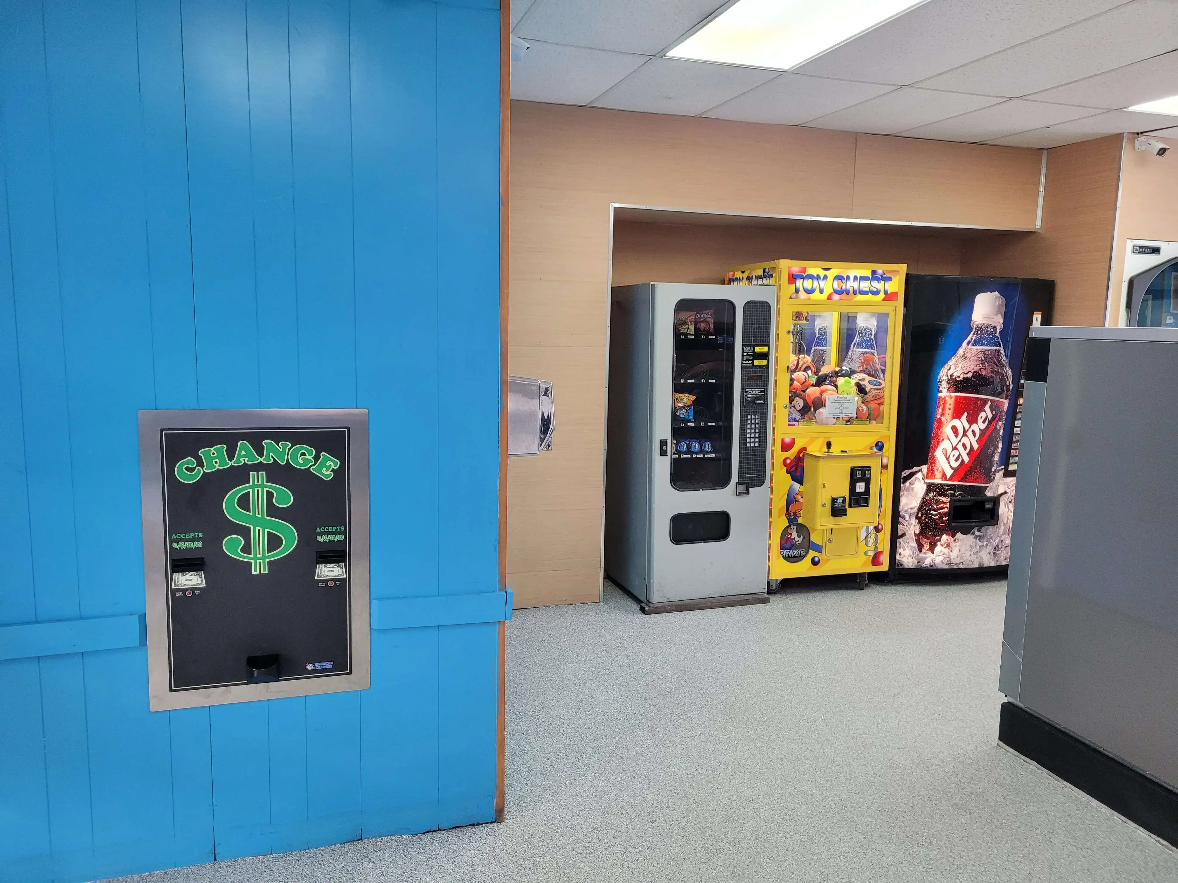 Hixson Hometown Laundromat (HHL) - PLAZA - Image 3