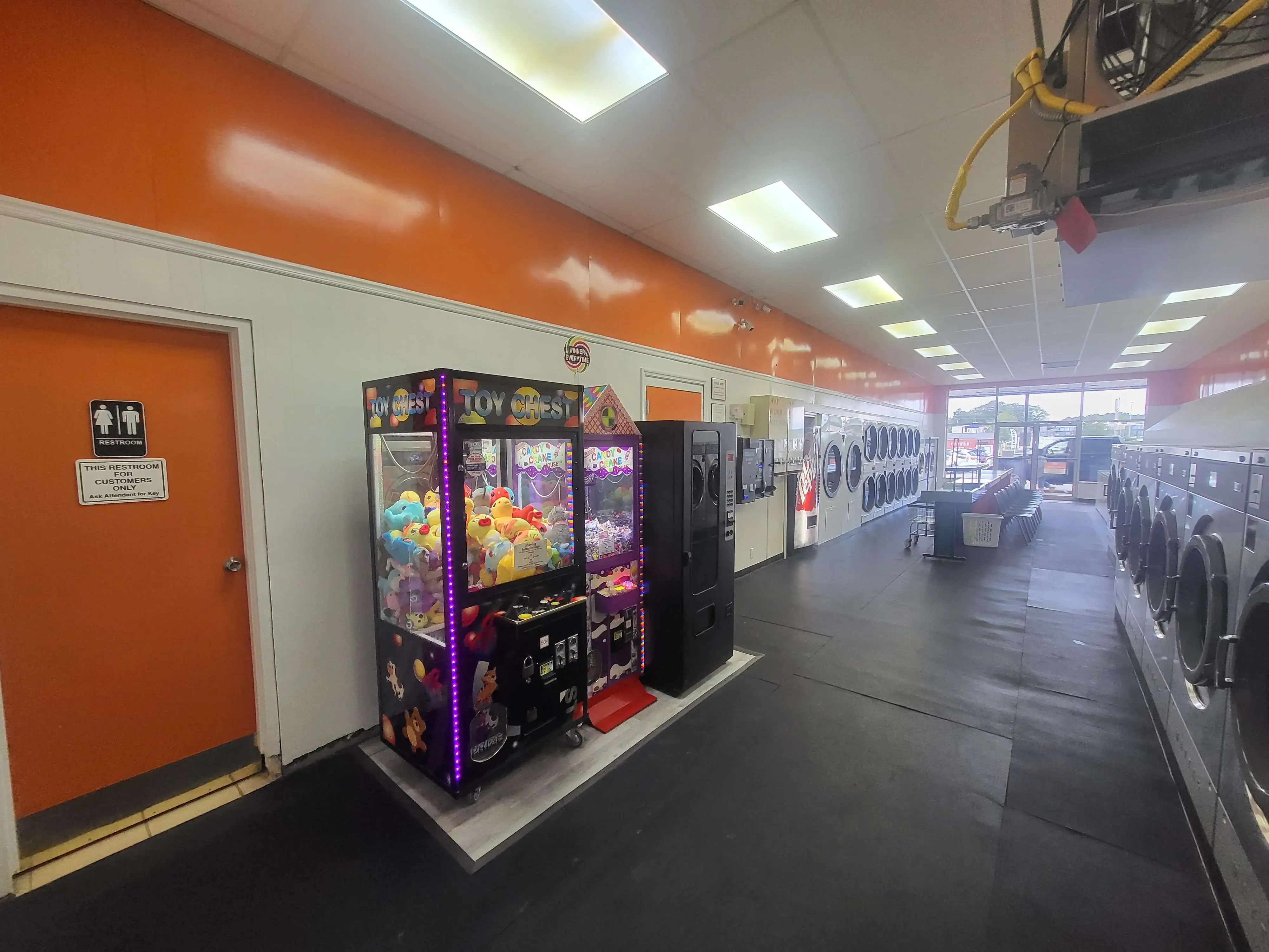 Hixson Hometown Laundromat (HHL) -NORTHGATE thumbnail 2