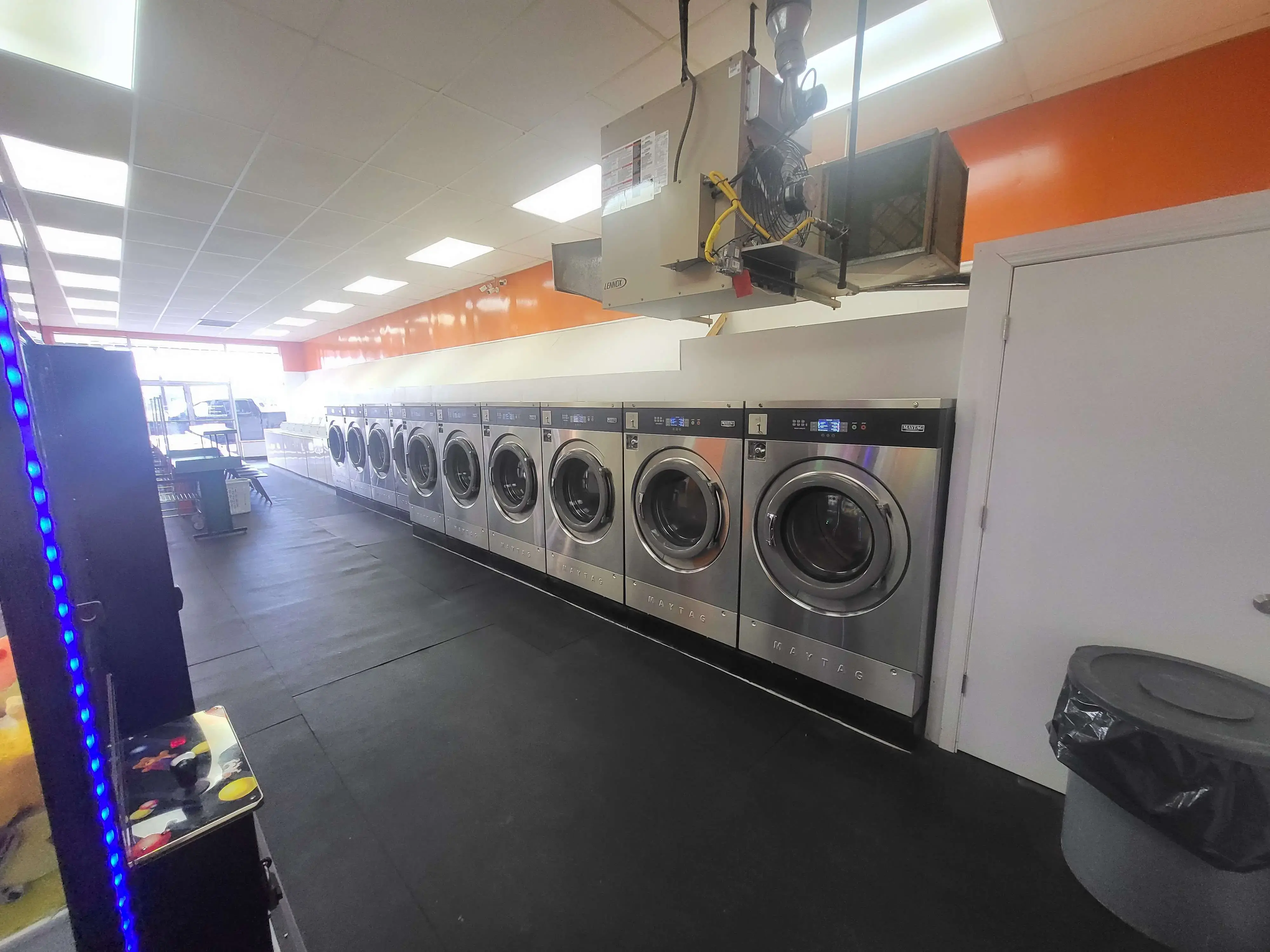 Hixson Hometown Laundromat (HHL) -NORTHGATE location
