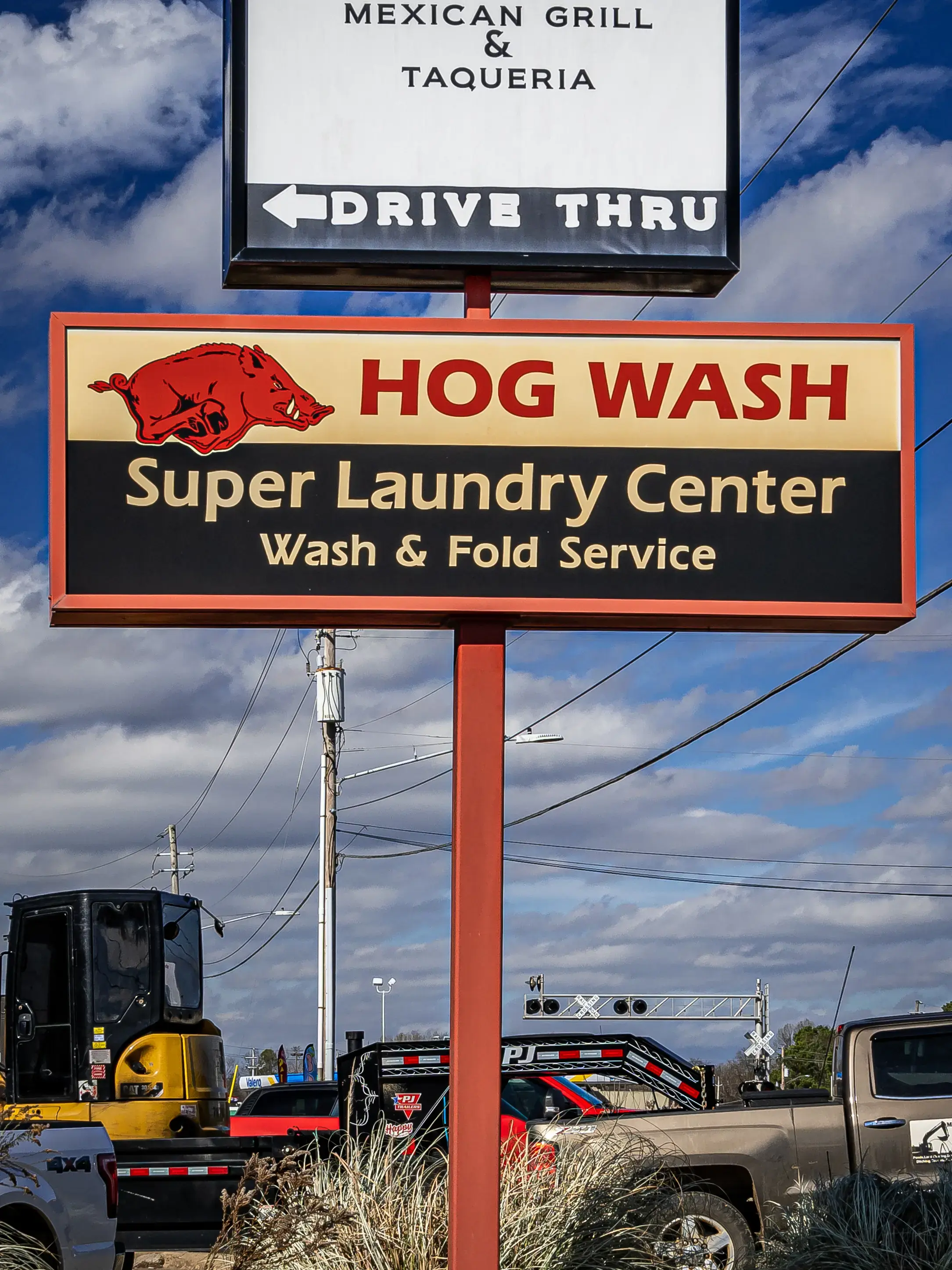 Hog Wash Super Laundry Center - Image 2