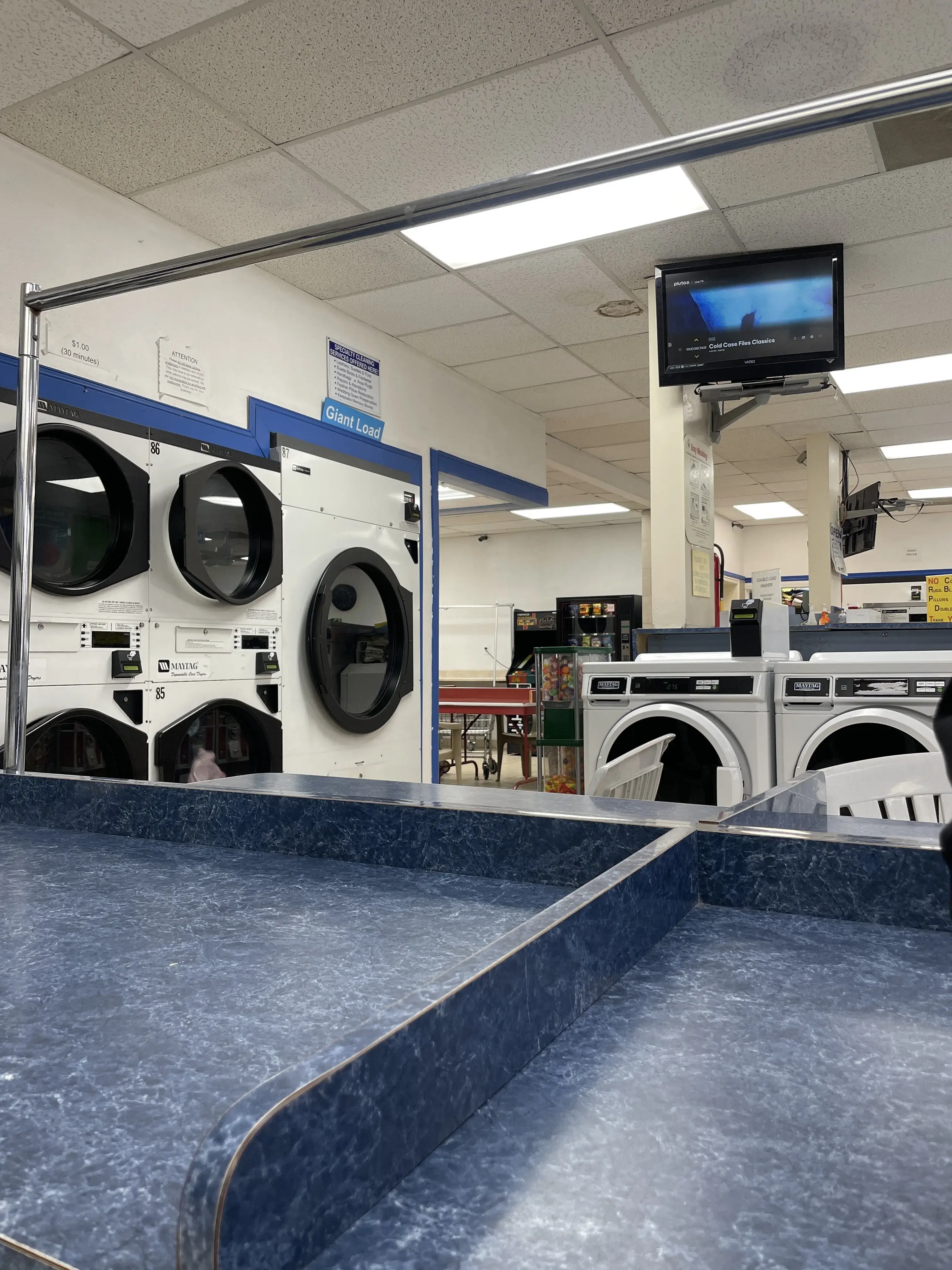 Holiday Plaza Laundromat location