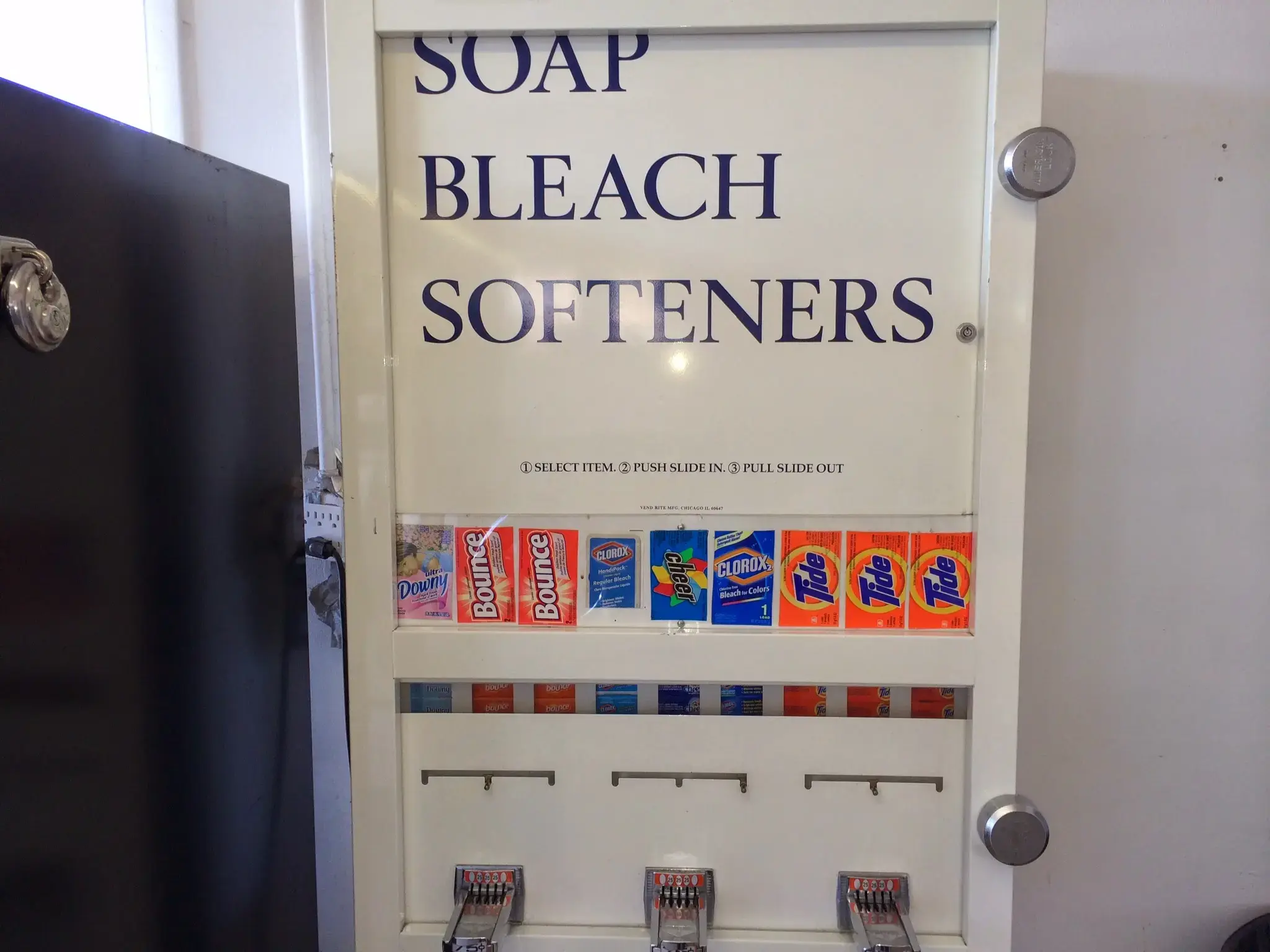 Holladay Laundromat thumbnail 4