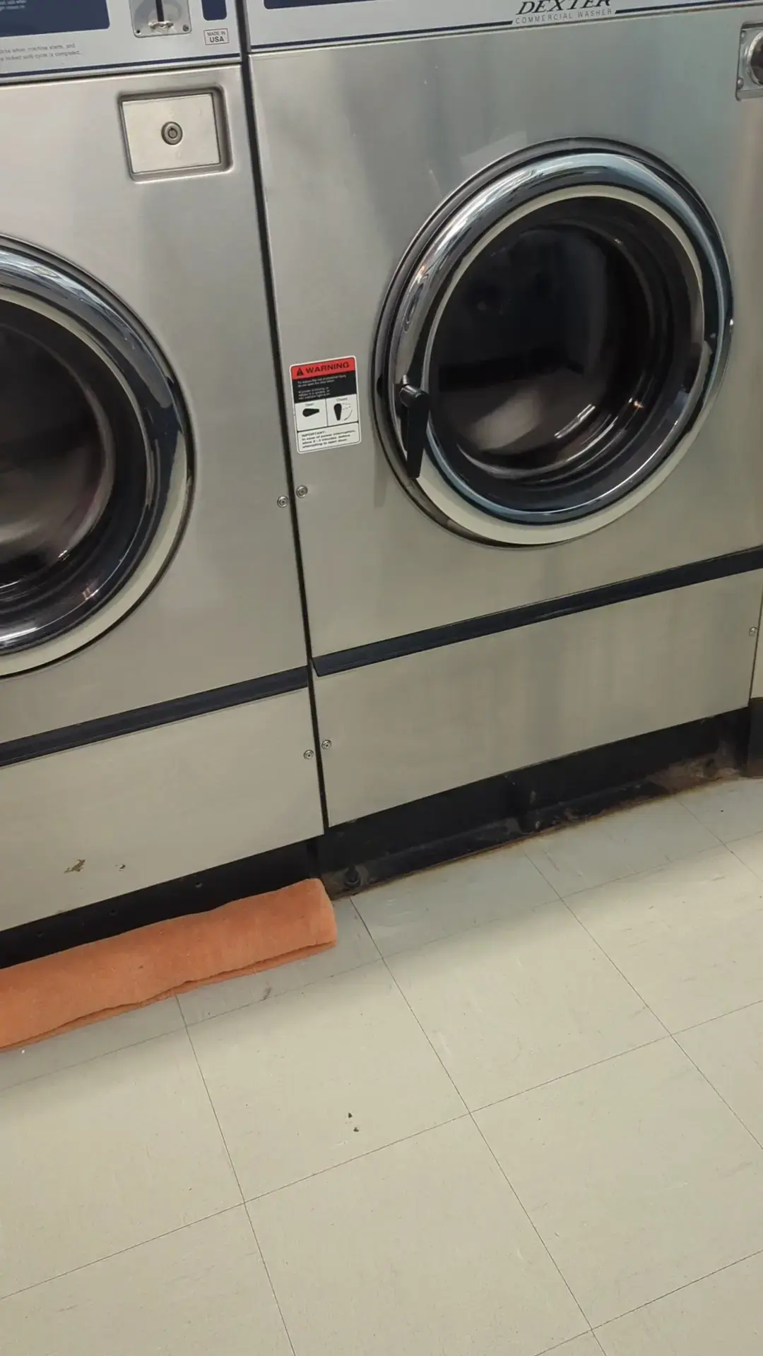 Holland's Laundromat 24 Hours (on Weekends!) thumbnail 9