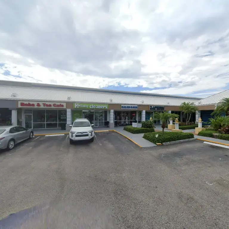 Holliday Dry Cleaners And Laundry Service thumbnail 8