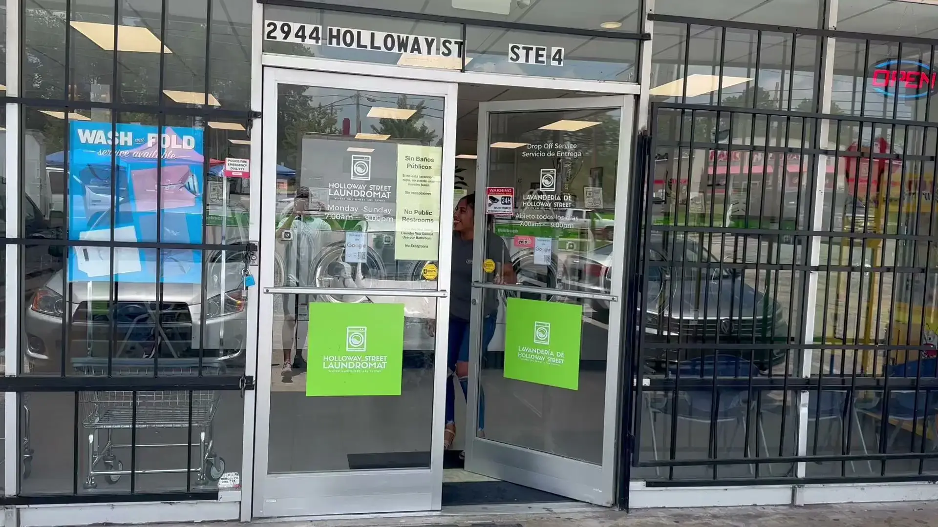 Holloway Street Laundromat thumbnail 6