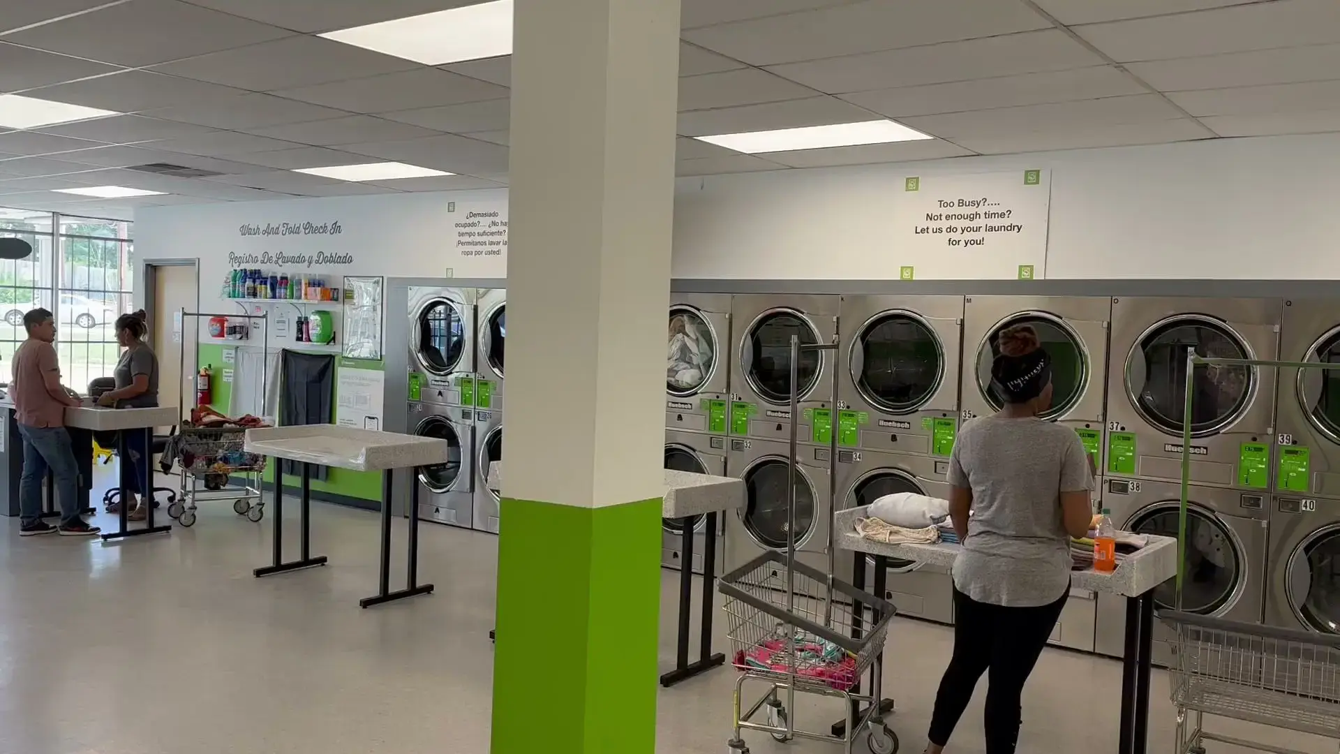 Holloway Street Laundromat - Image 2