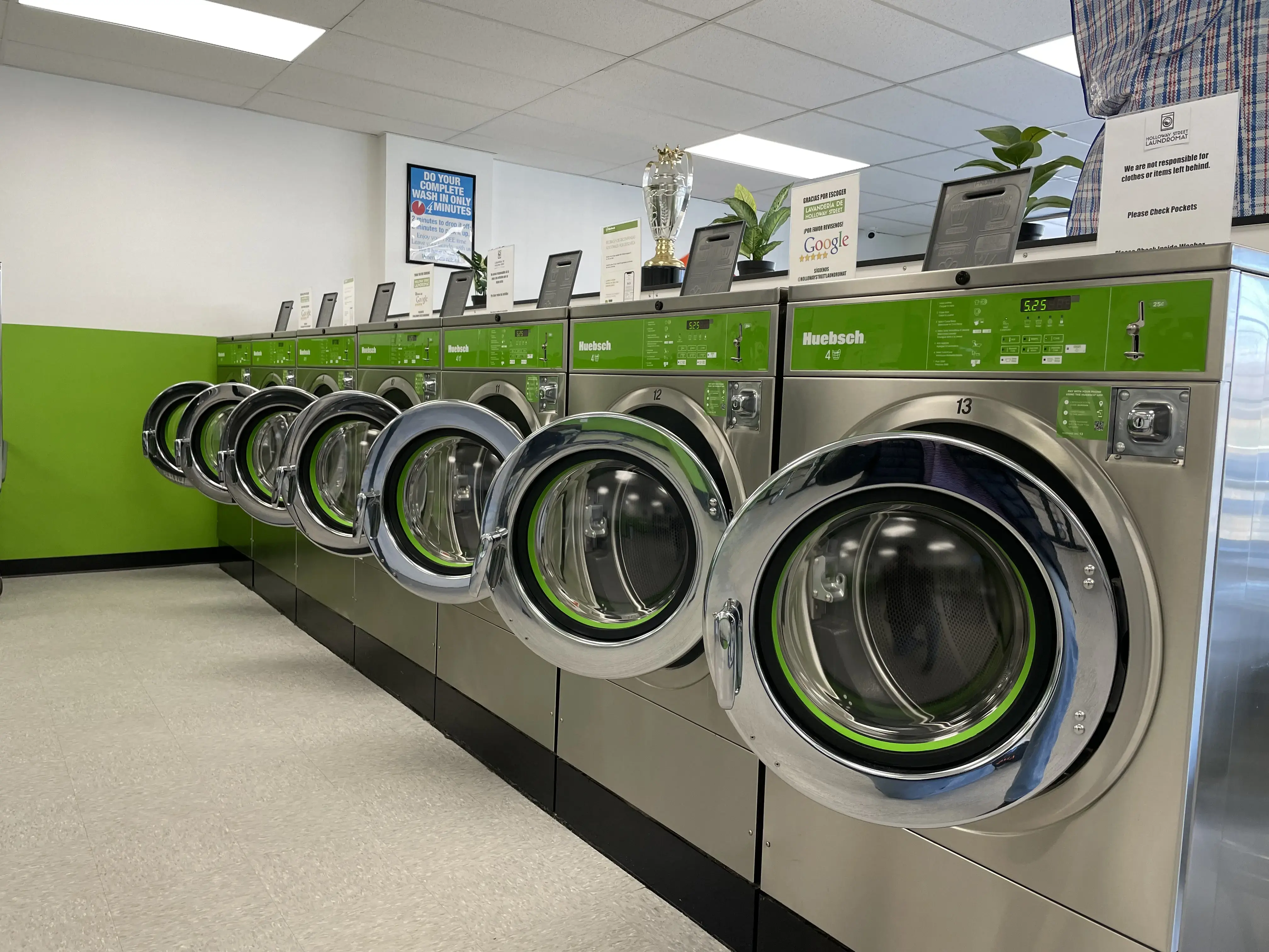 Holloway Street Laundromat location