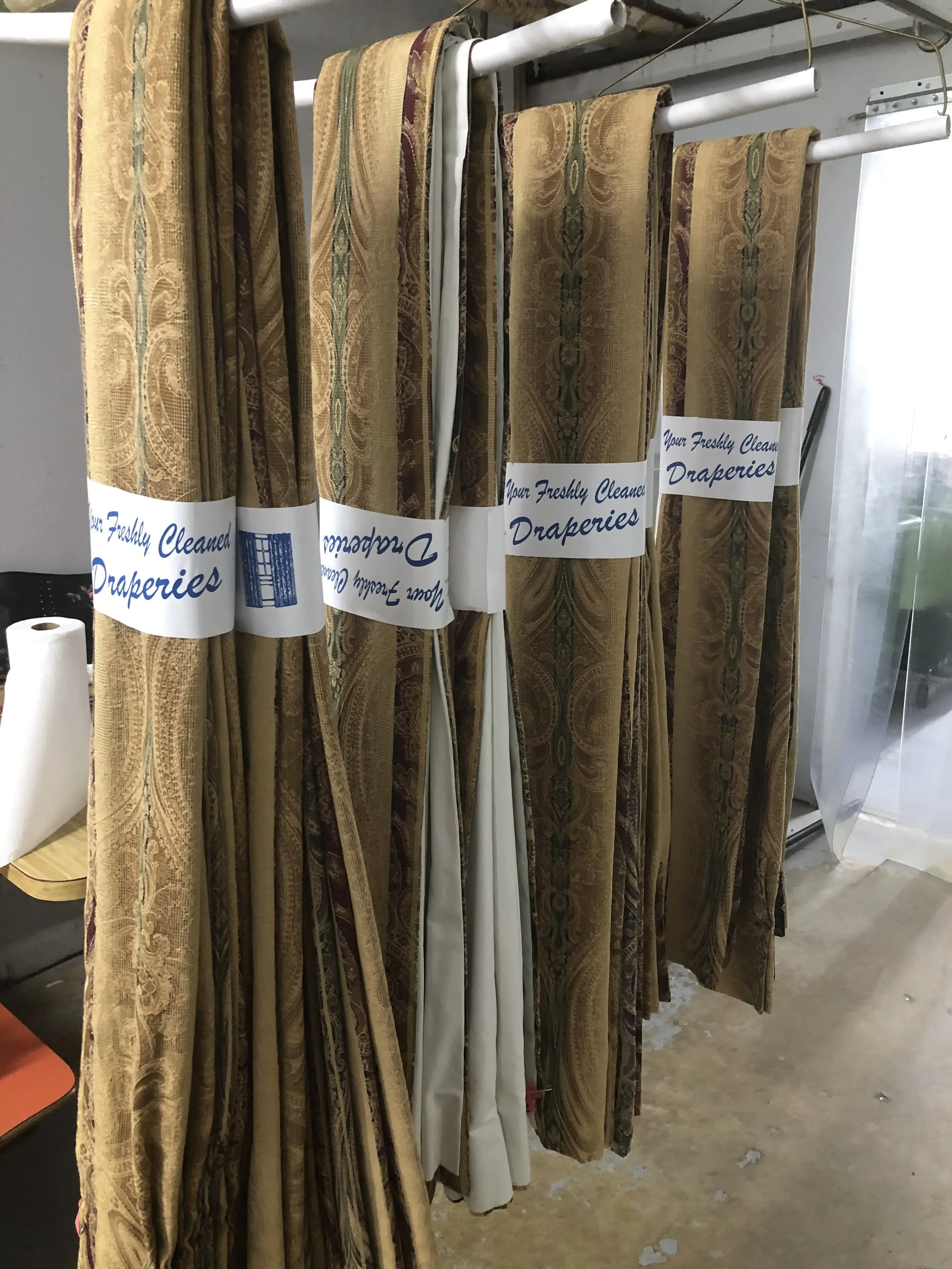 Hollywood Cleaners - 24/7 Forsythe Ave - Image 8