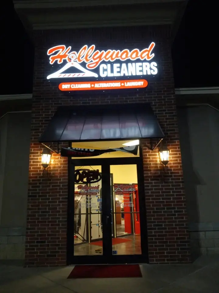Hollywood Cleaners - 24/7 Forsythe Ave - Image 9