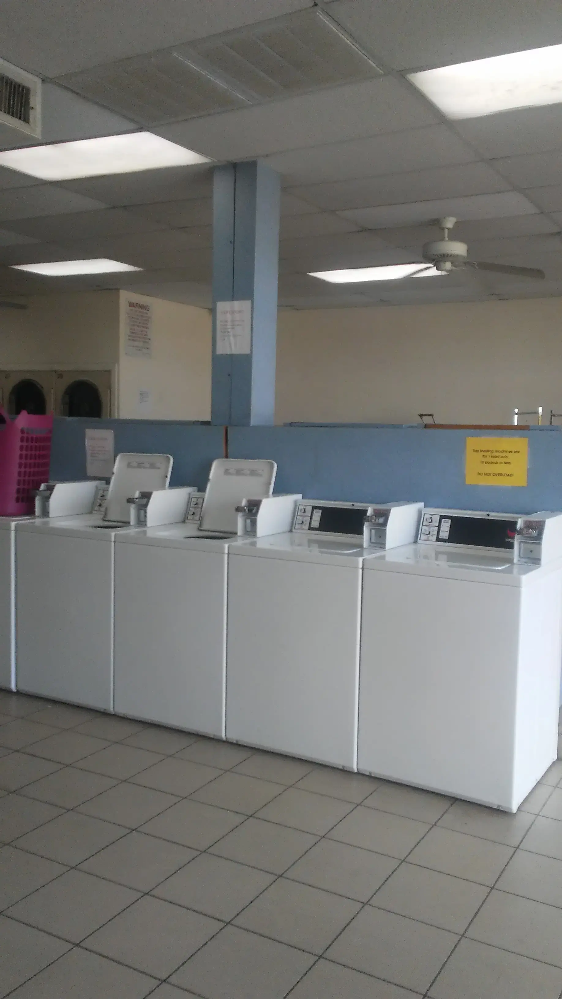 Hollywood Coin Laundry thumbnail 11