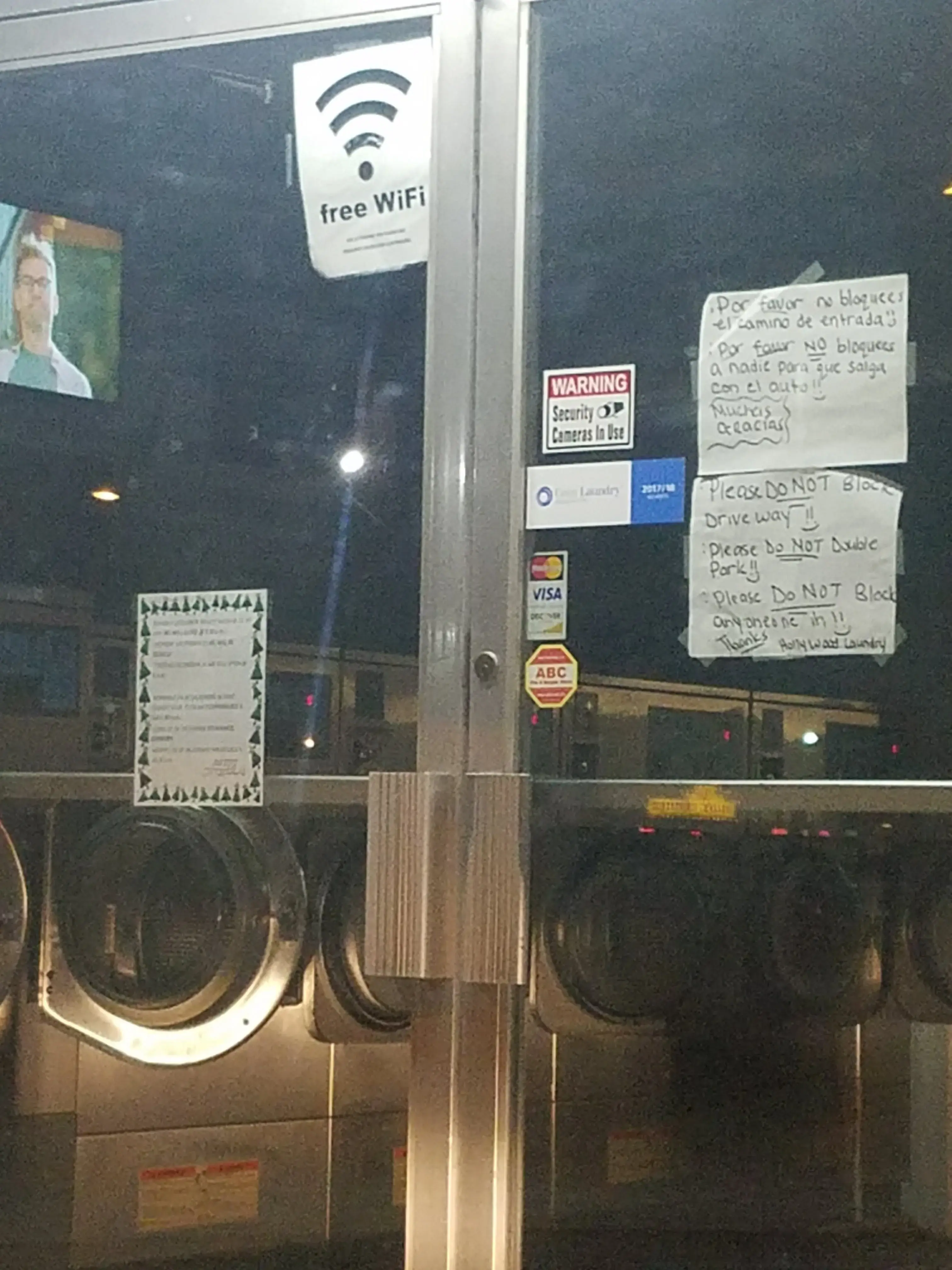 Hollywood Coin Operated Laundry thumbnail 6