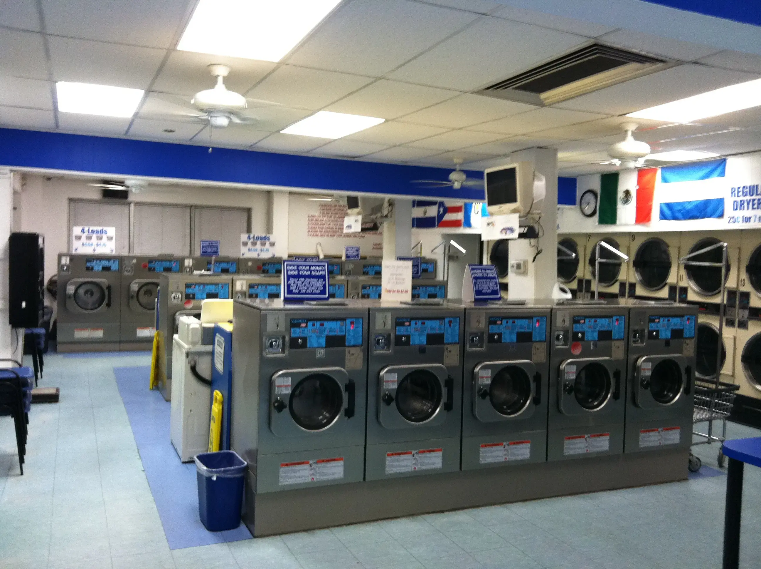 Hollywood Coin Operated Laundry thumbnail 8