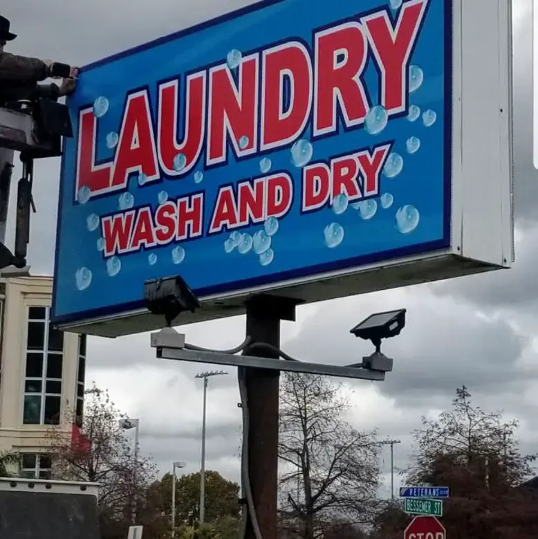 Hollywood Coin Operated Laundry thumbnail 2