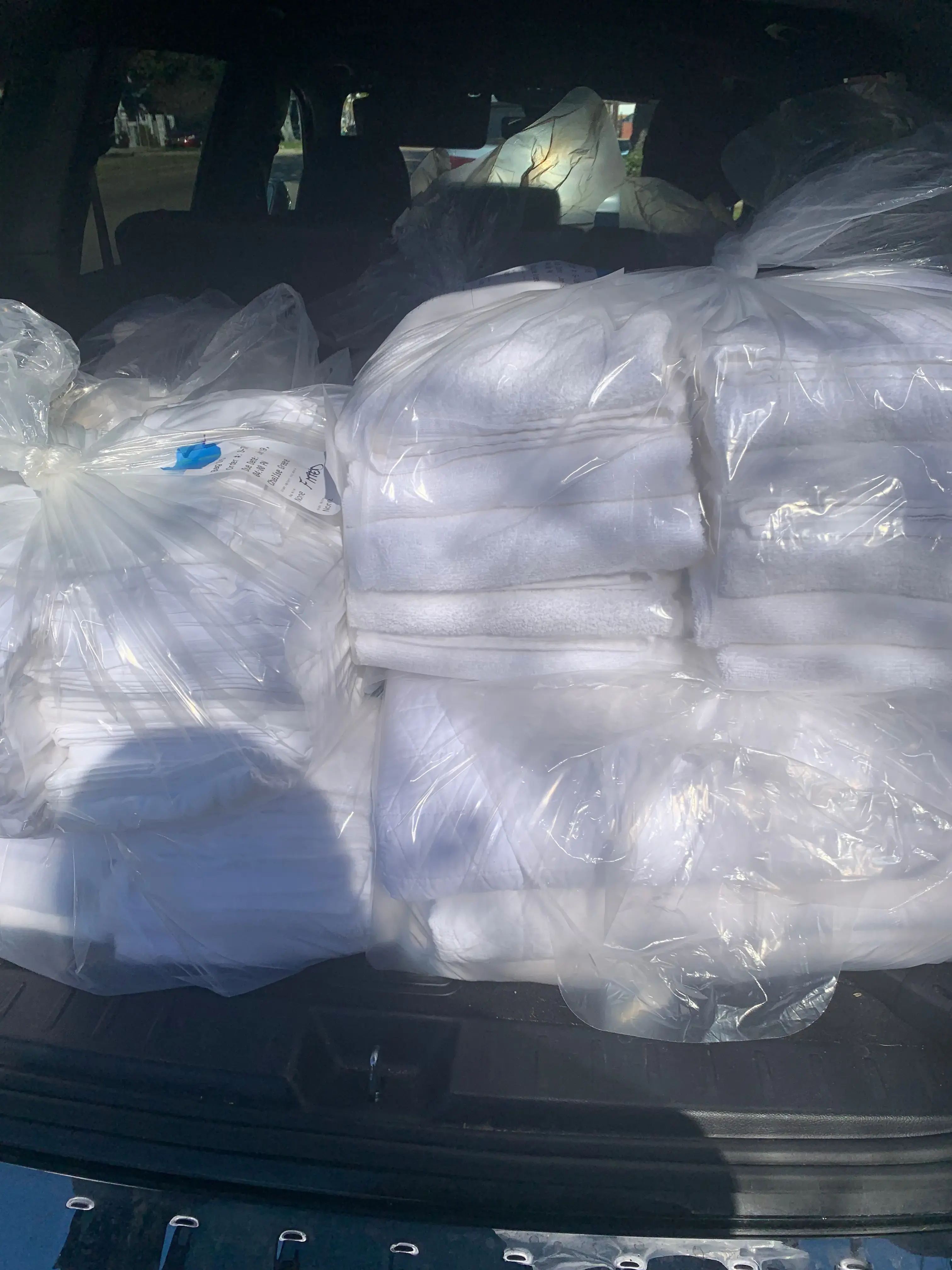 Holy Sheets Laundromat - Image 11