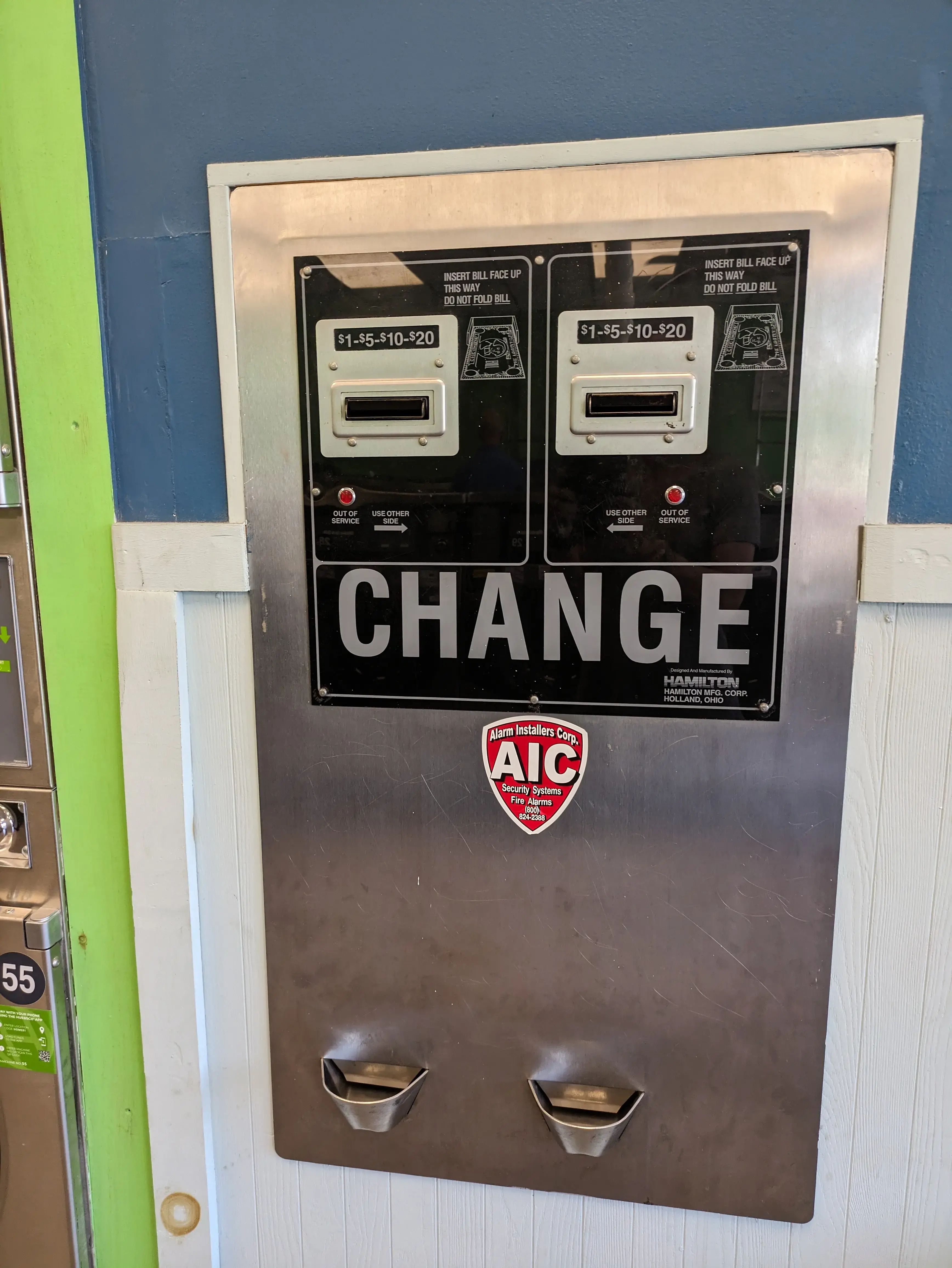 Homestead Coin Laundry - Image 9