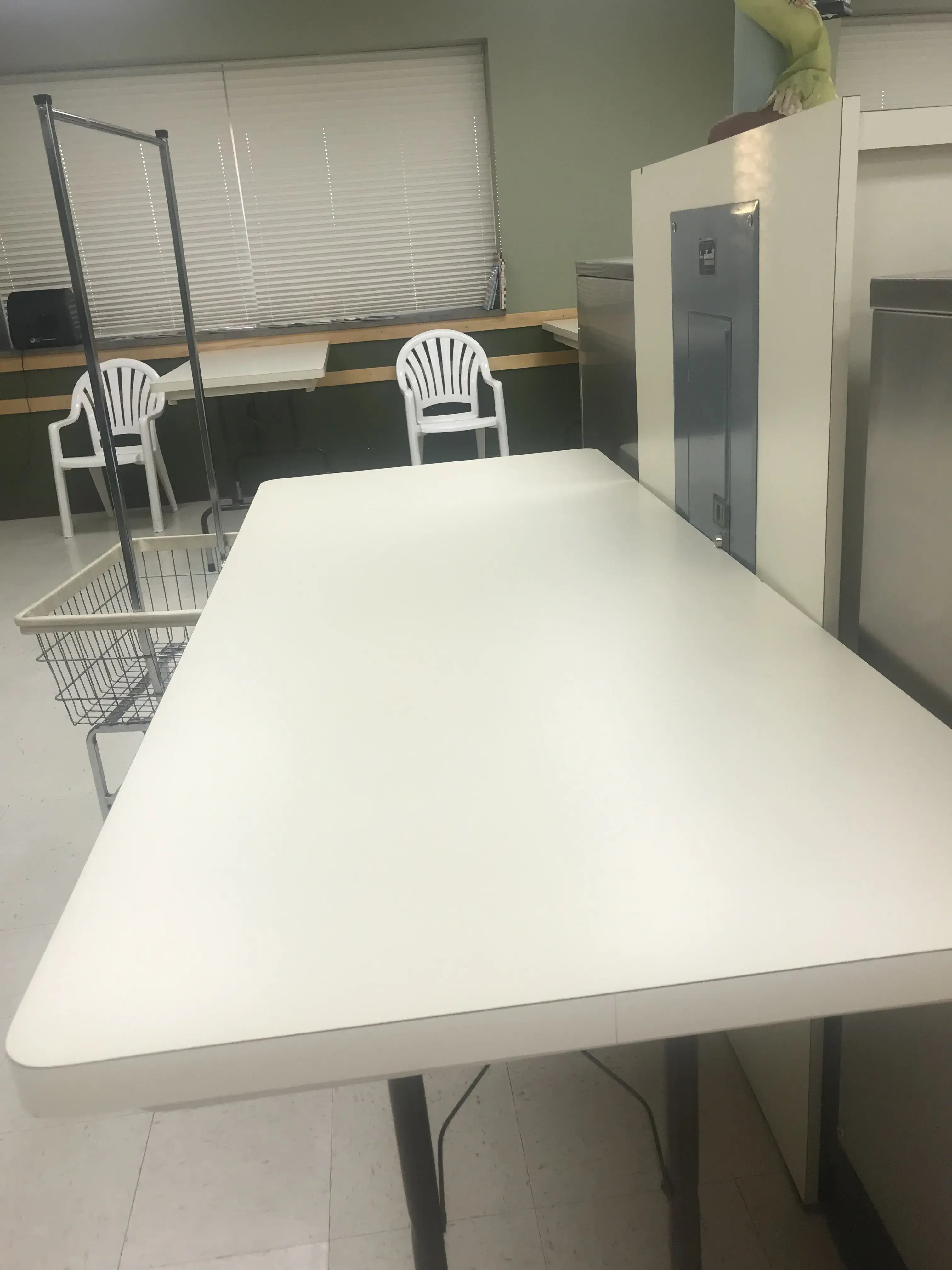 Hometown Laundry - Mound thumbnail 11