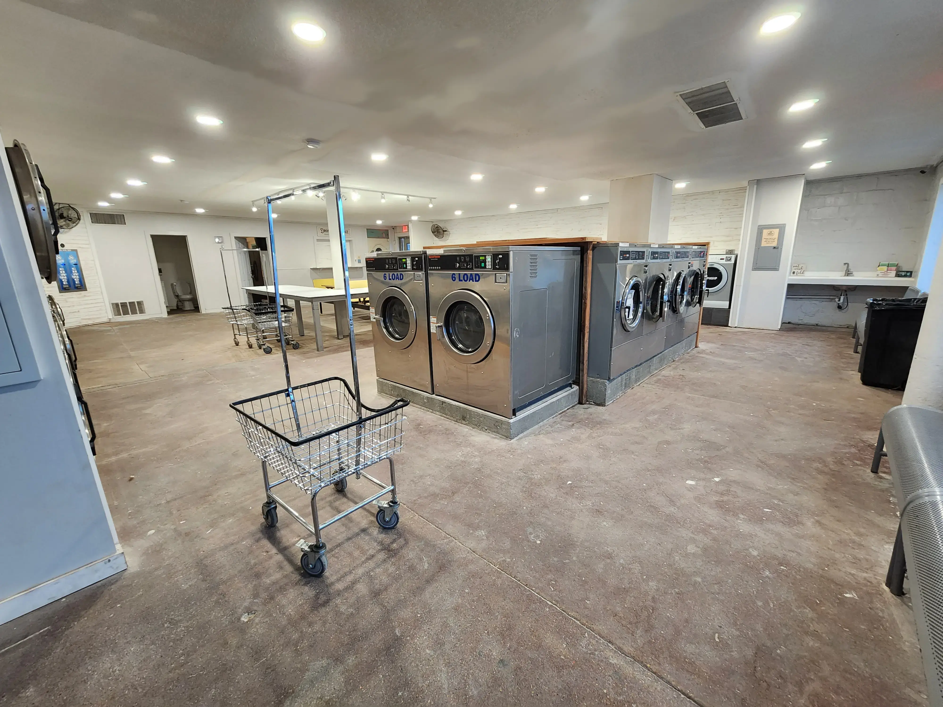 Hometown Laundry Co. - Image 8