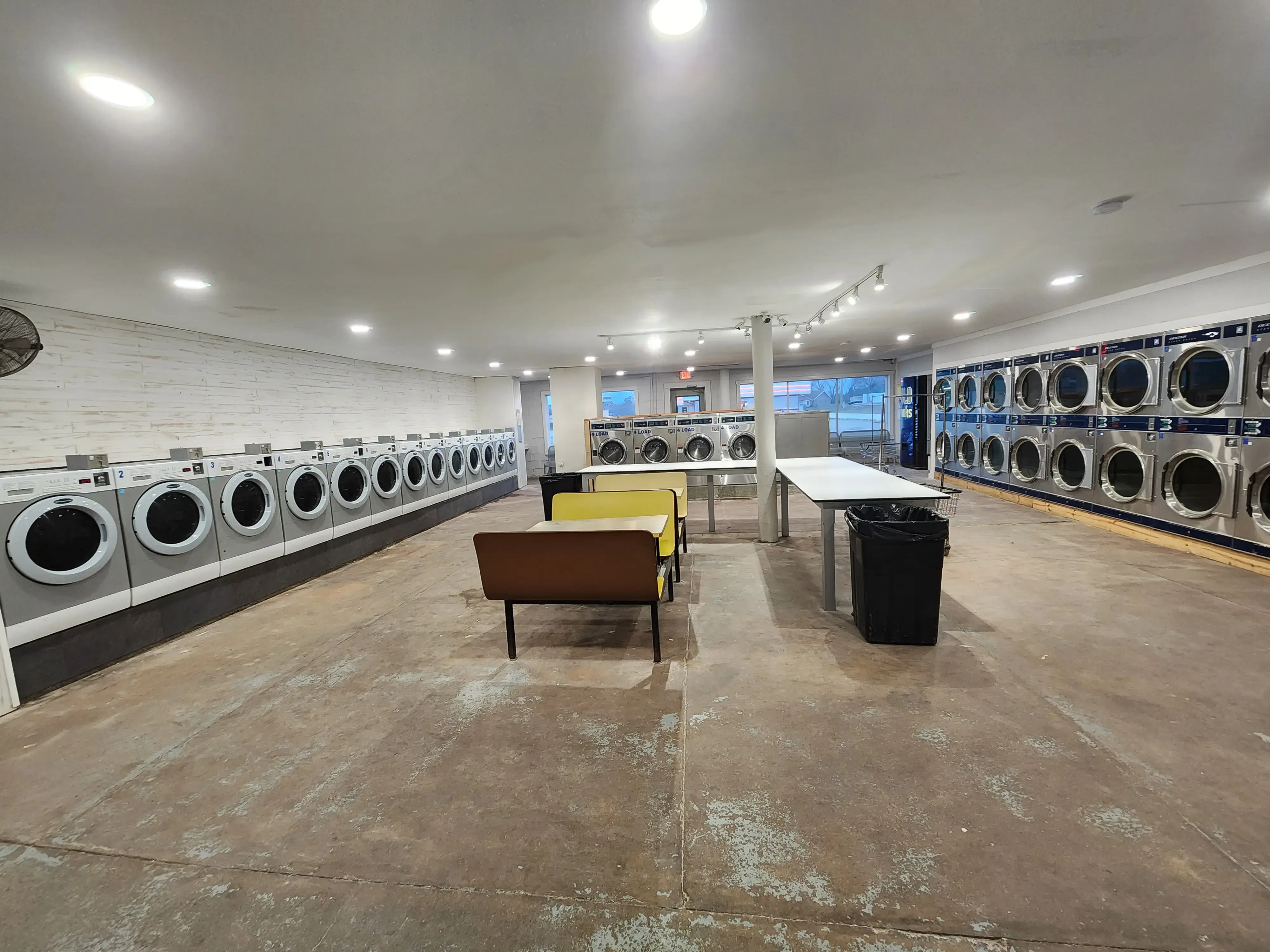 Hometown Laundry Co. - Image 11