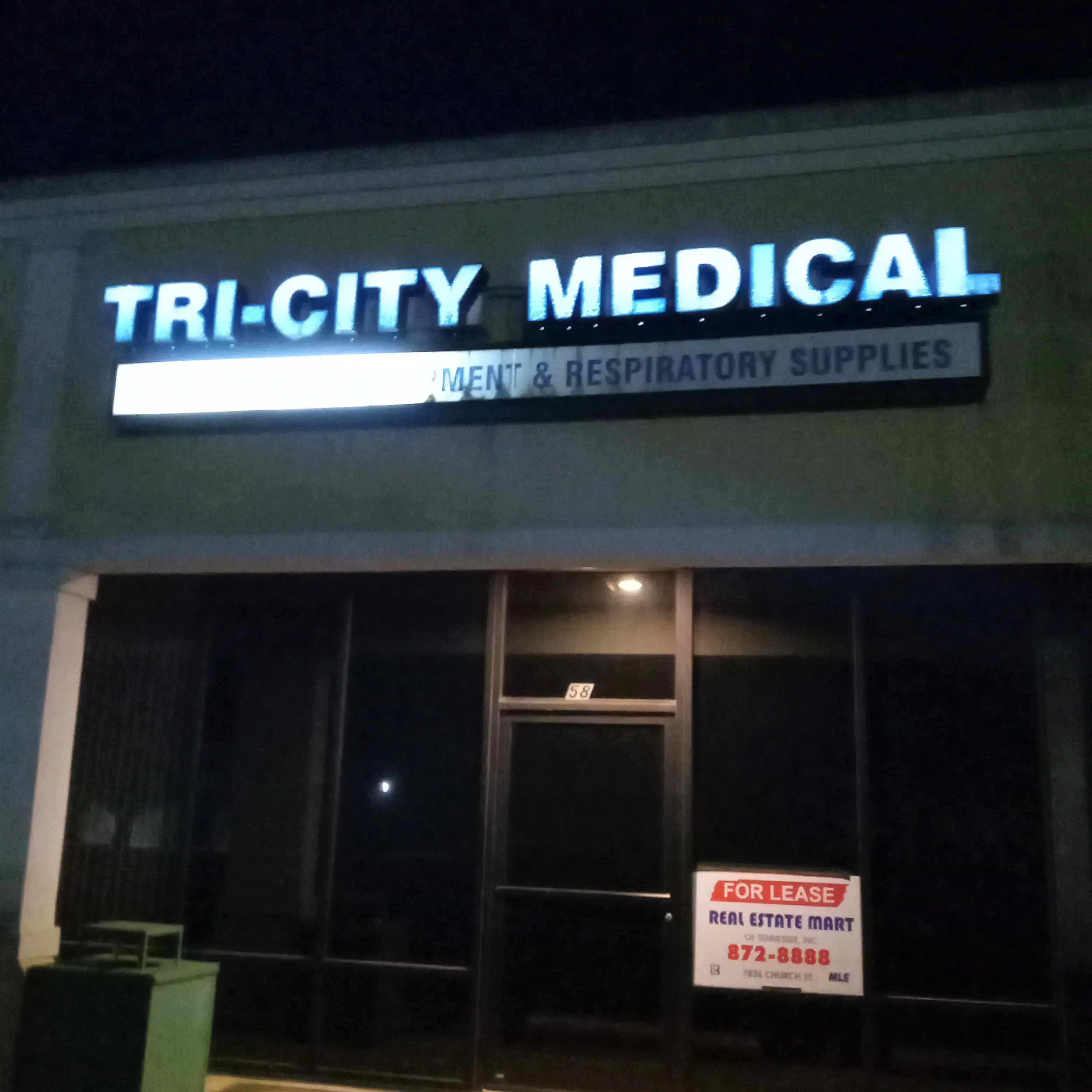 Hometown Laundry Services thumbnail 16