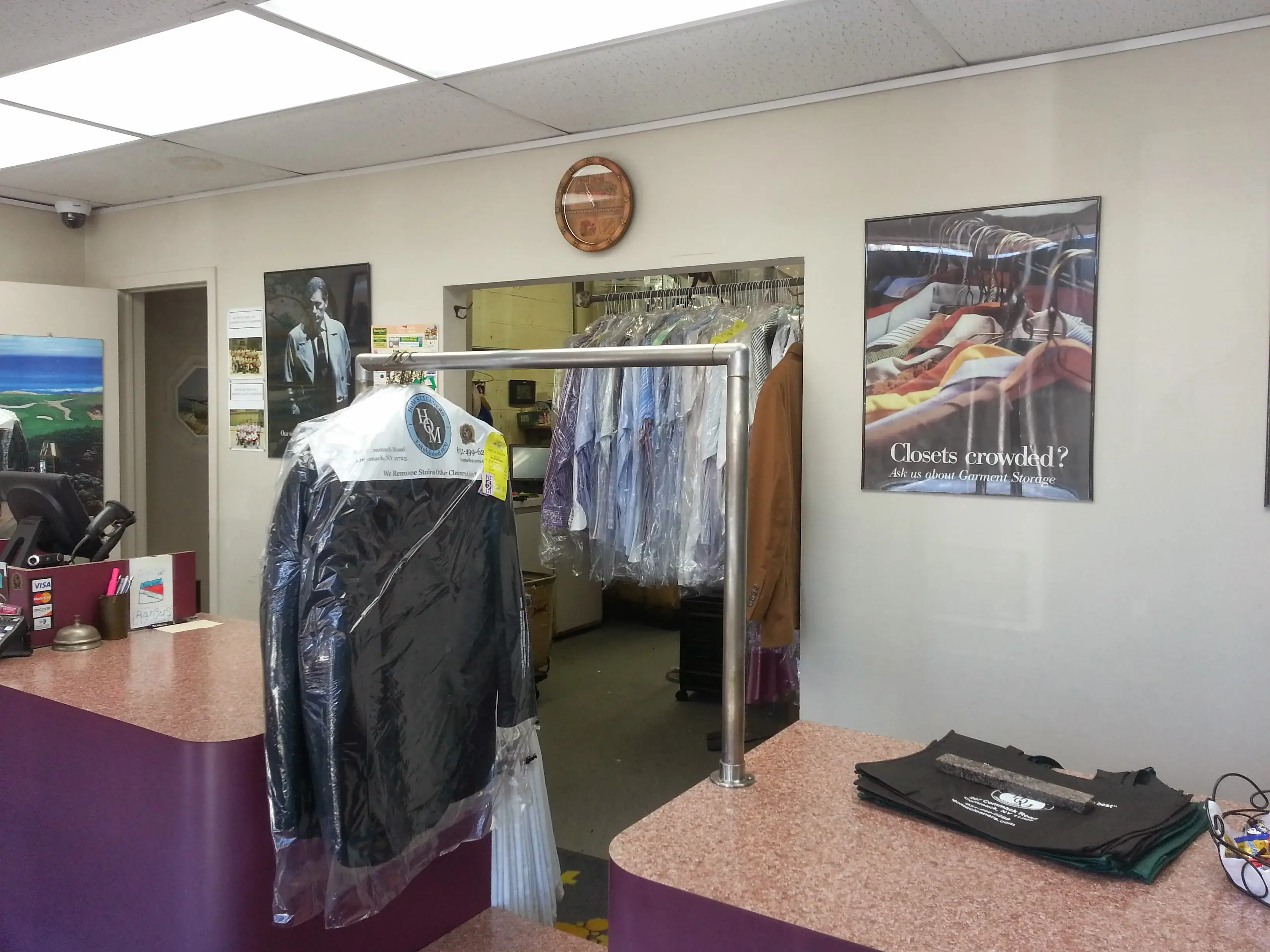 Hom's Dry Cleaners thumbnail 4