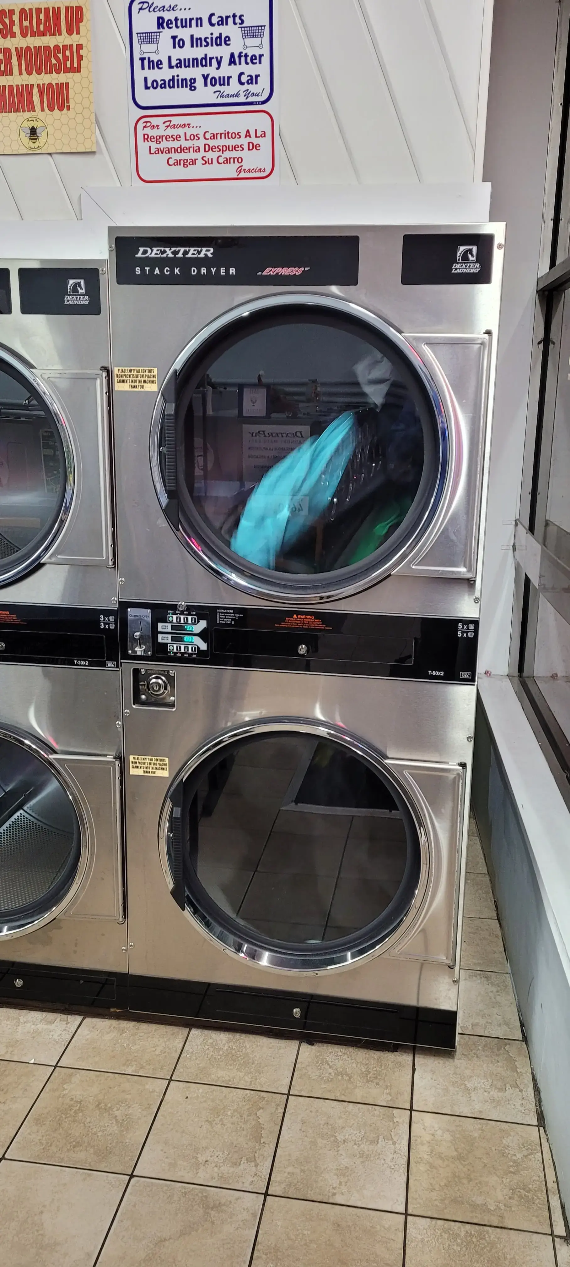 Honey Bee Launderette thumbnail 20