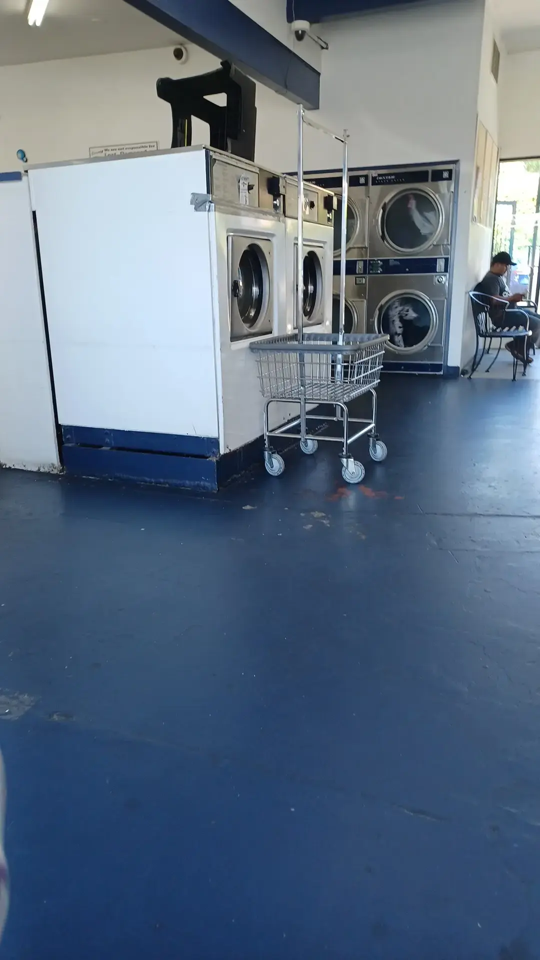 House of Laundry - Image 7