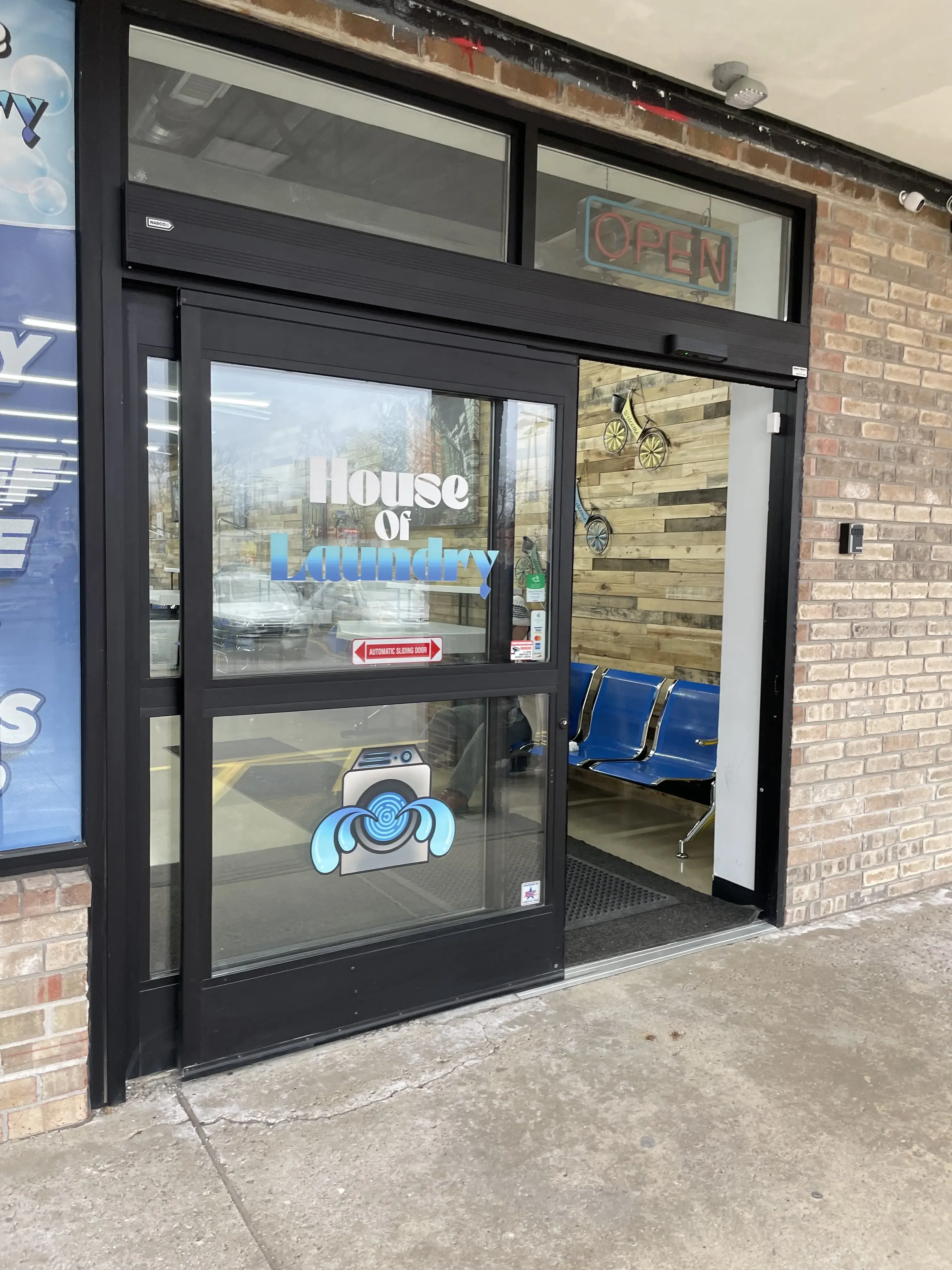 House of Laundry - Image 9