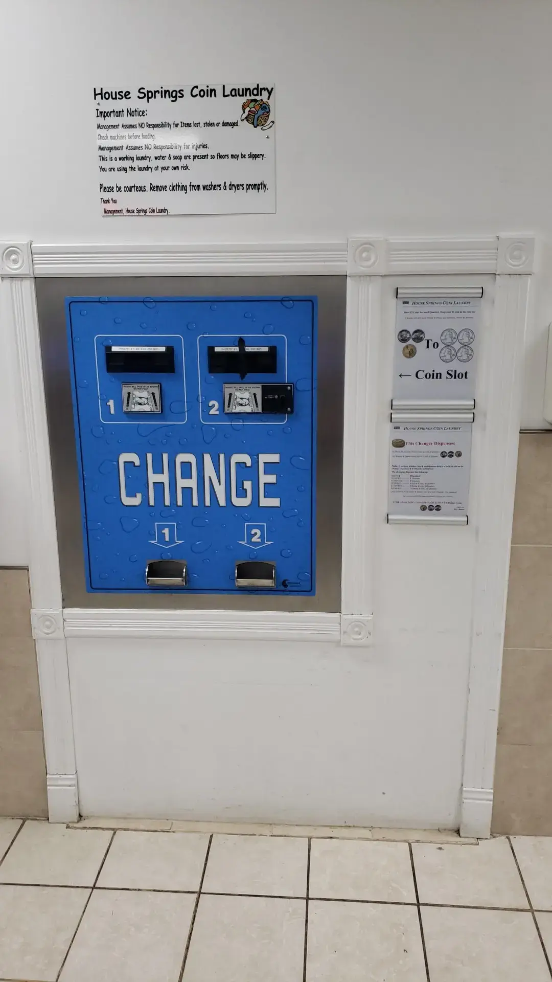 House Springs Coin Laundry - Image 12