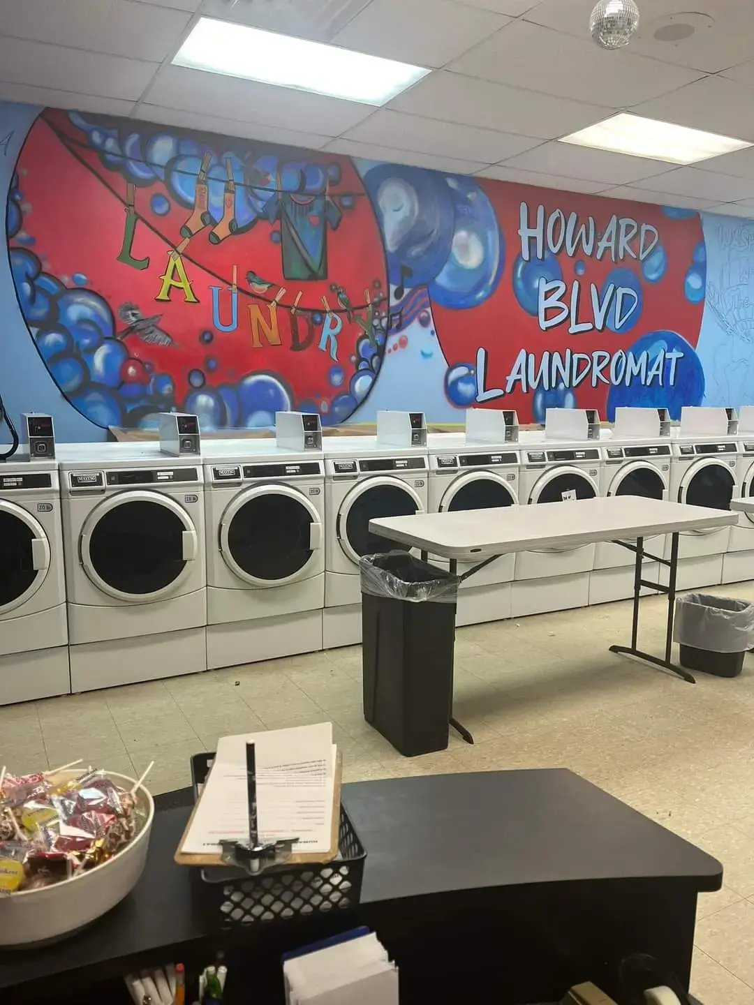 Howard Boulevard Laundromat thumbnail 6