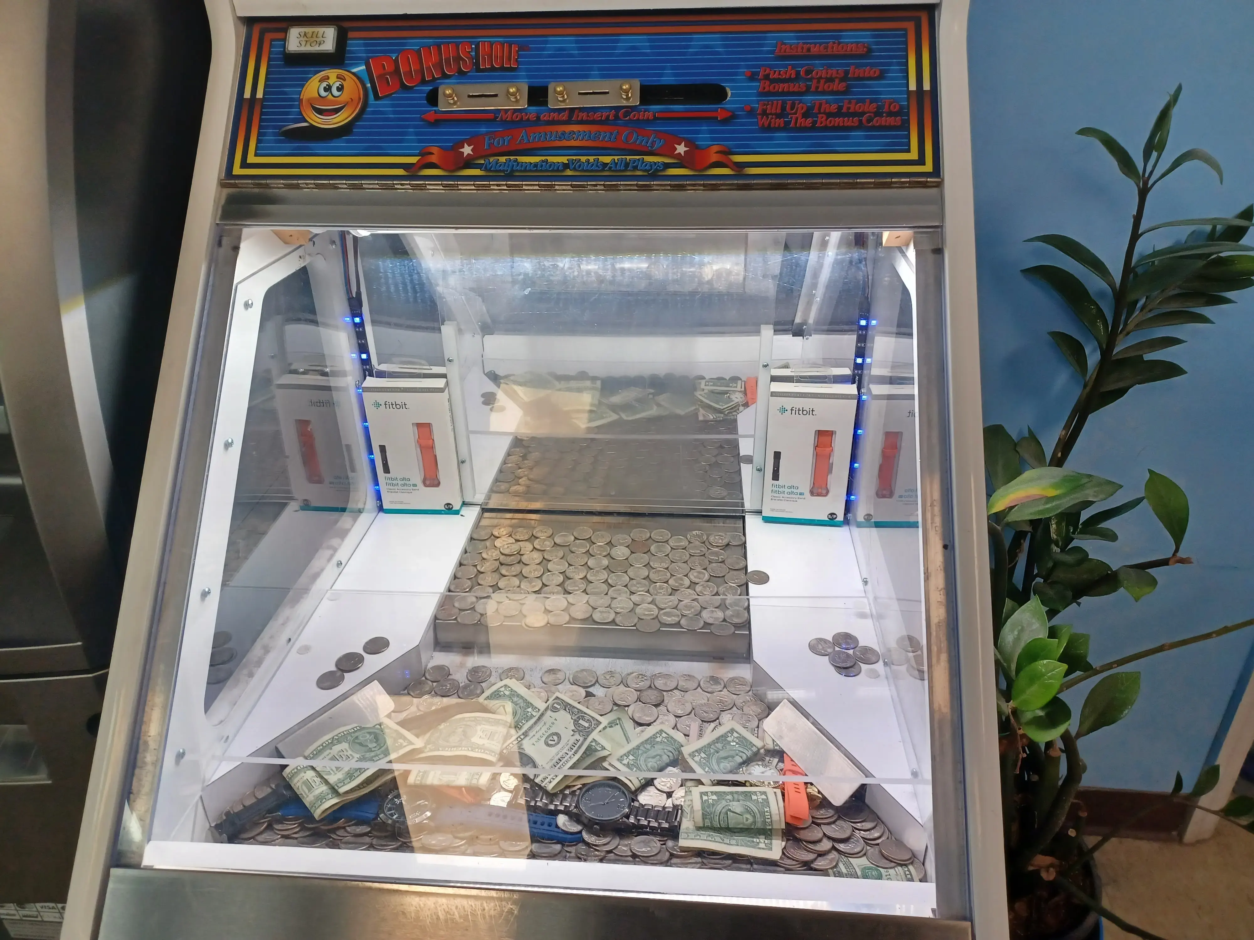 Howard Boulevard Laundromat thumbnail 15