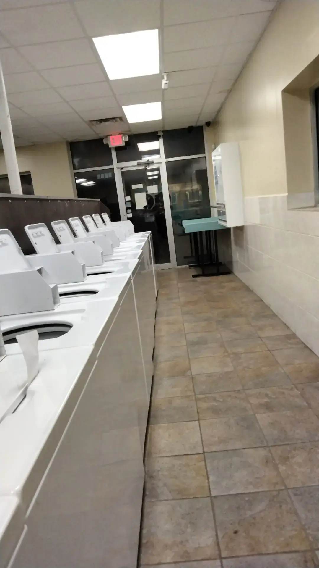 Howell Laundromat thumbnail 5