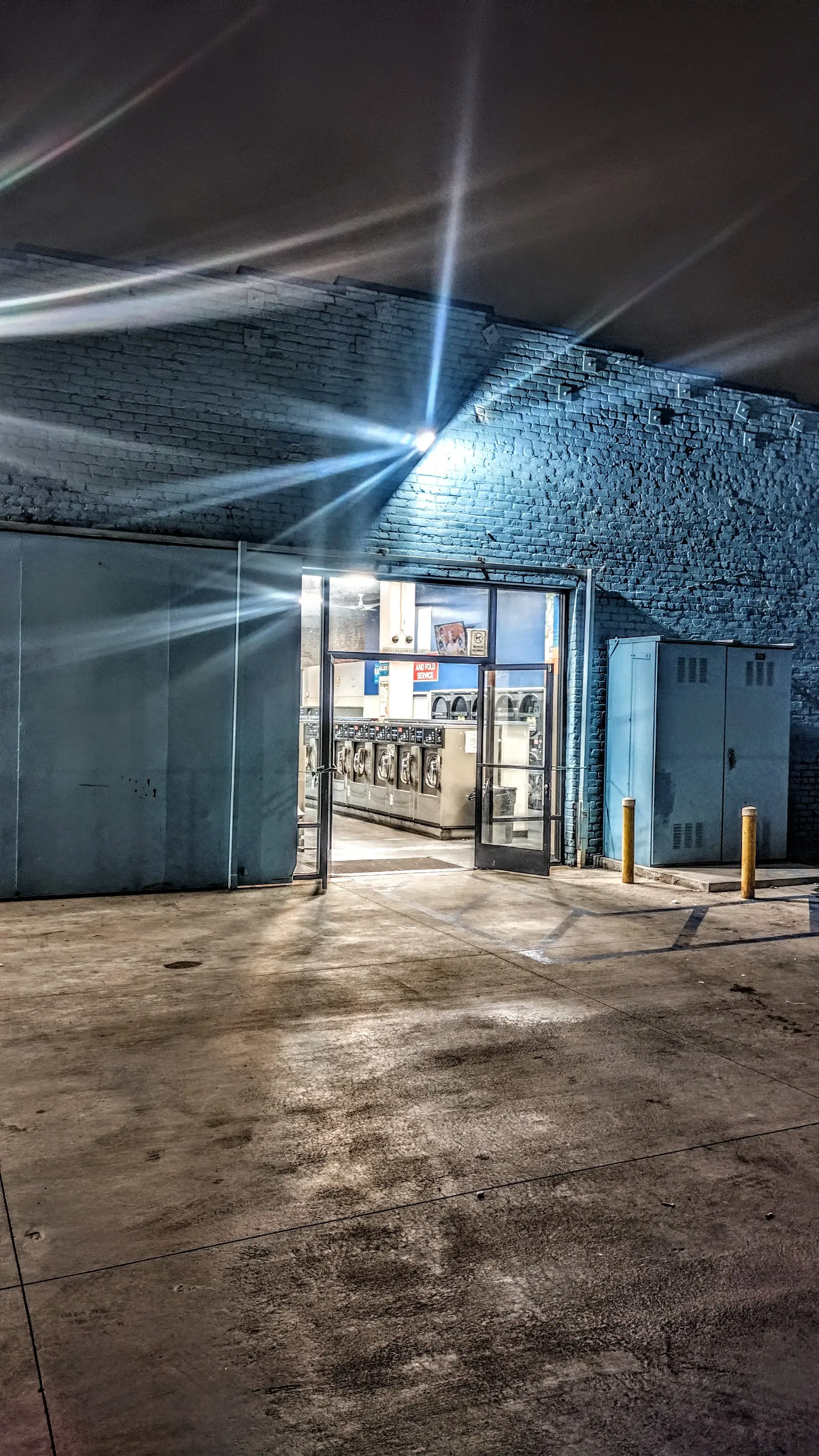 HP Coin Laundry - Image 14