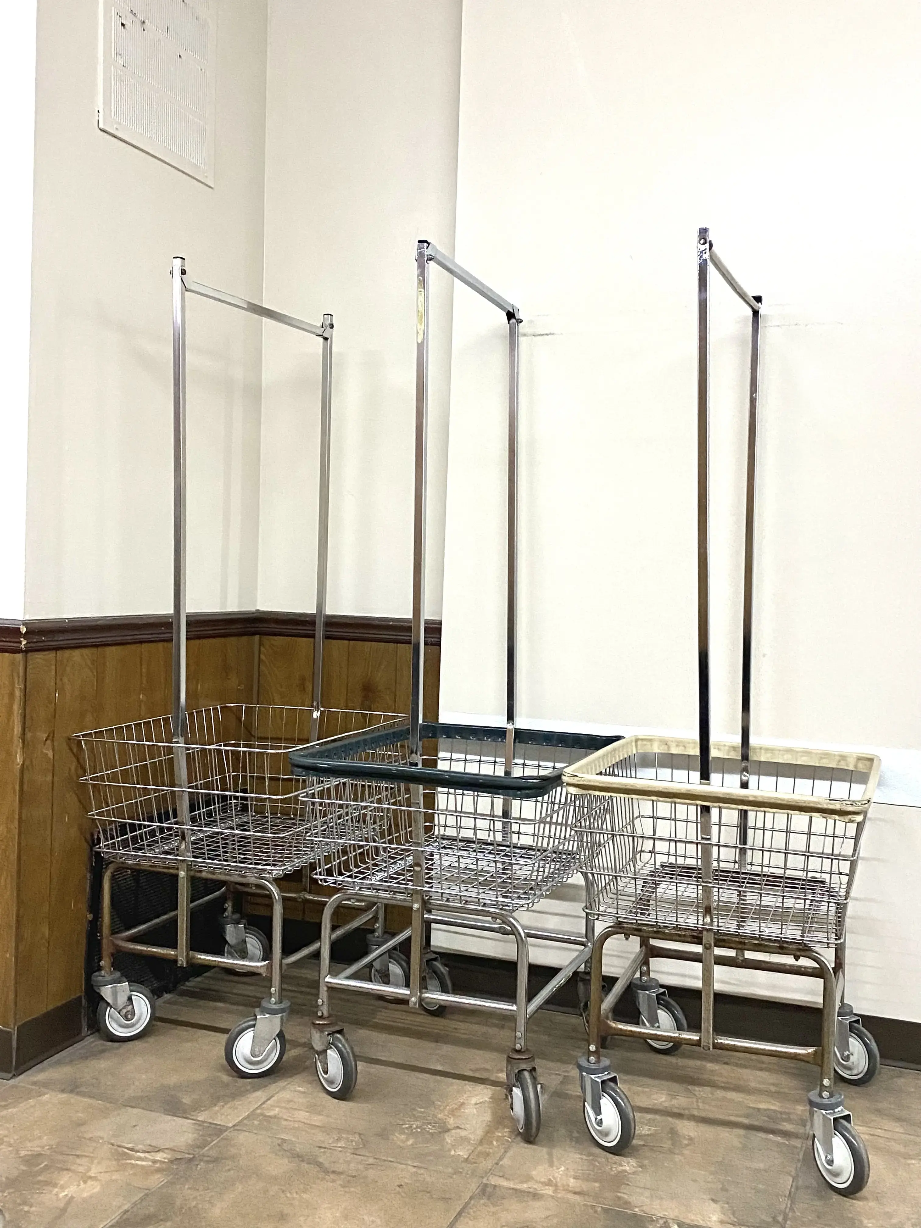 Hubbard Laundromat thumbnail 11